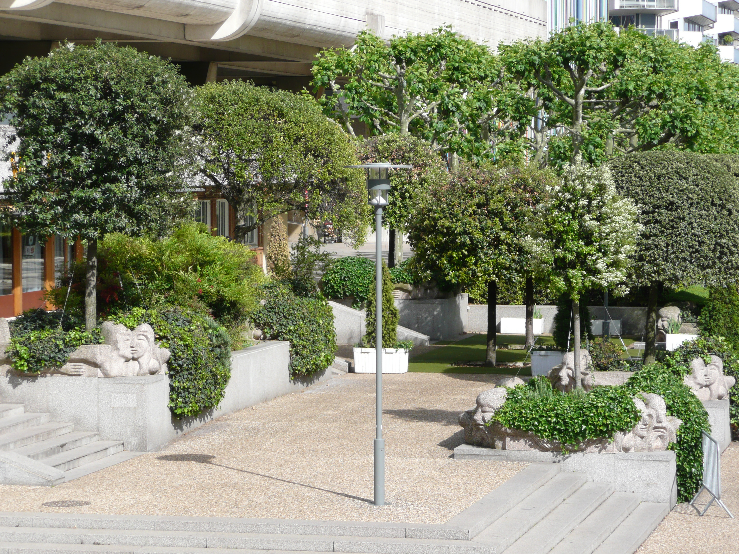 รูปถ่าย ฝรั่งเศส(France) ปารีส(Paris) ลาเดฟ็องส์(La Defense) 2007-05 55