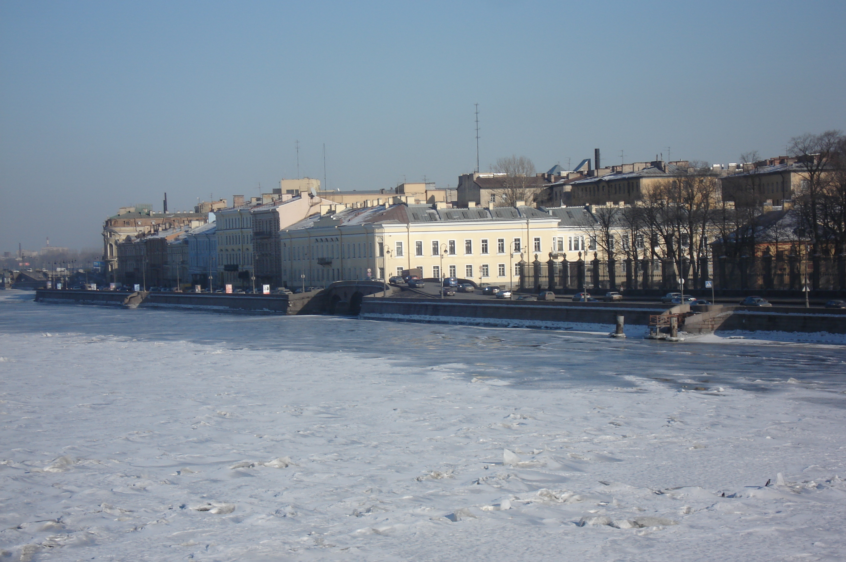 รูปถ่าย รัสเซีย(Russia) เซนต์ปีเตอร์สเบิร์ก(St Petersburg) เนวา(Neva) 2006-03 48
