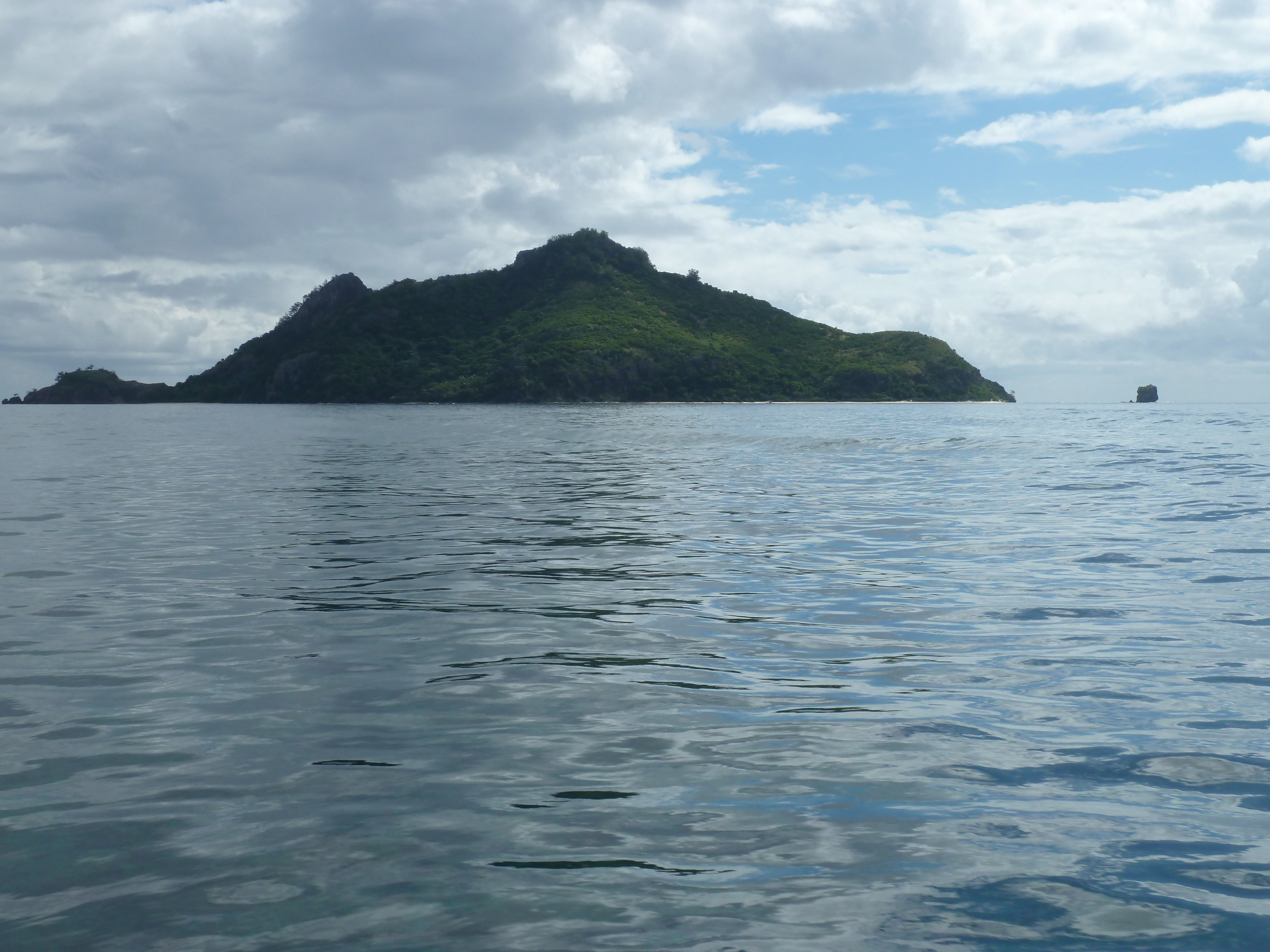 รูปถ่าย ฟิจิ(Fiji) จากเกาะอามูนูกาไปเกาะแคสต์อะเวย์(Amunuca Island to Castaway Island) 2010-05 98
