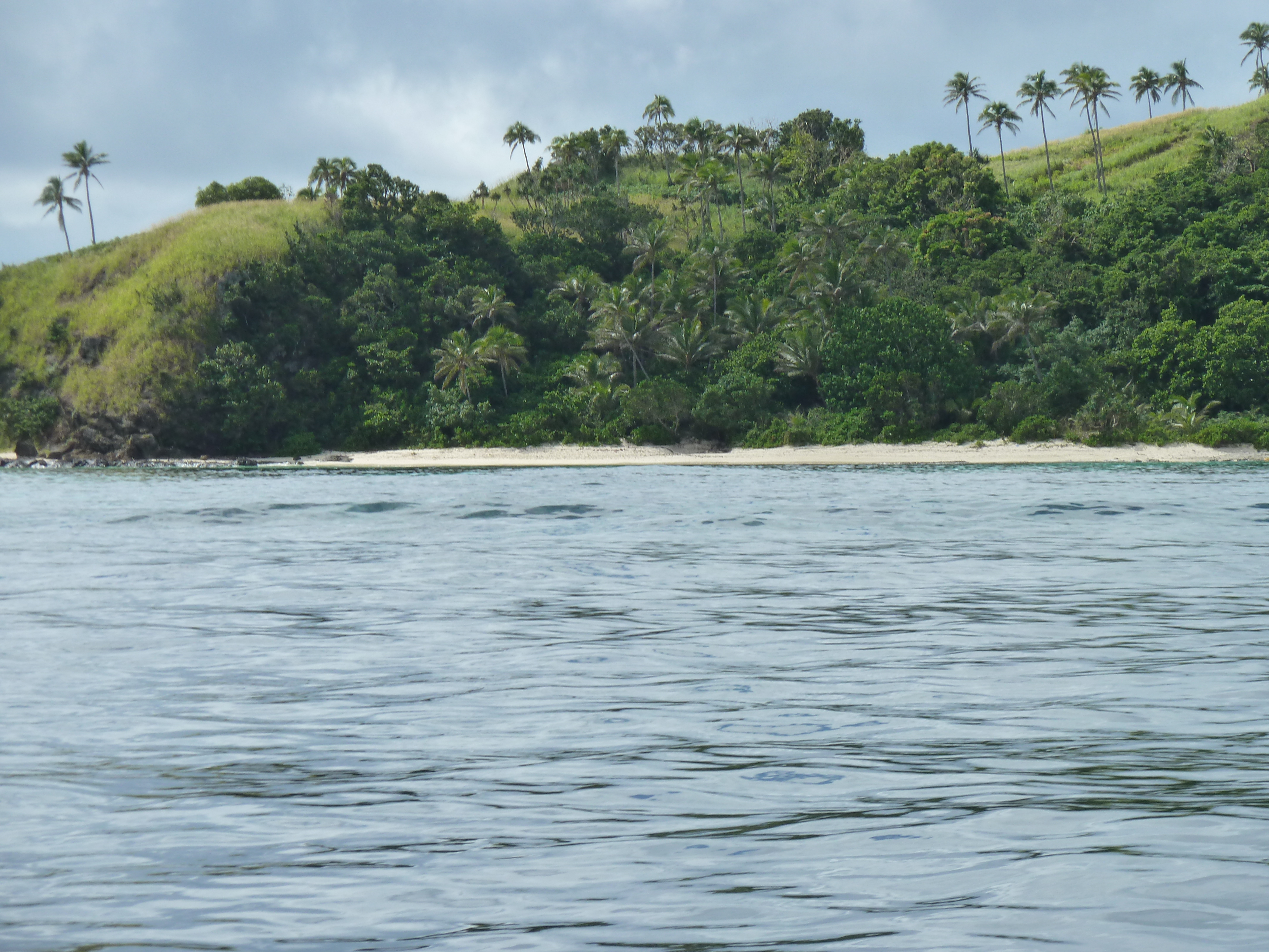 รูปถ่าย ฟิจิ(Fiji) จากเกาะอามูนูกาไปเกาะแคสต์อะเวย์(Amunuca Island to Castaway Island) 2010-05 15
