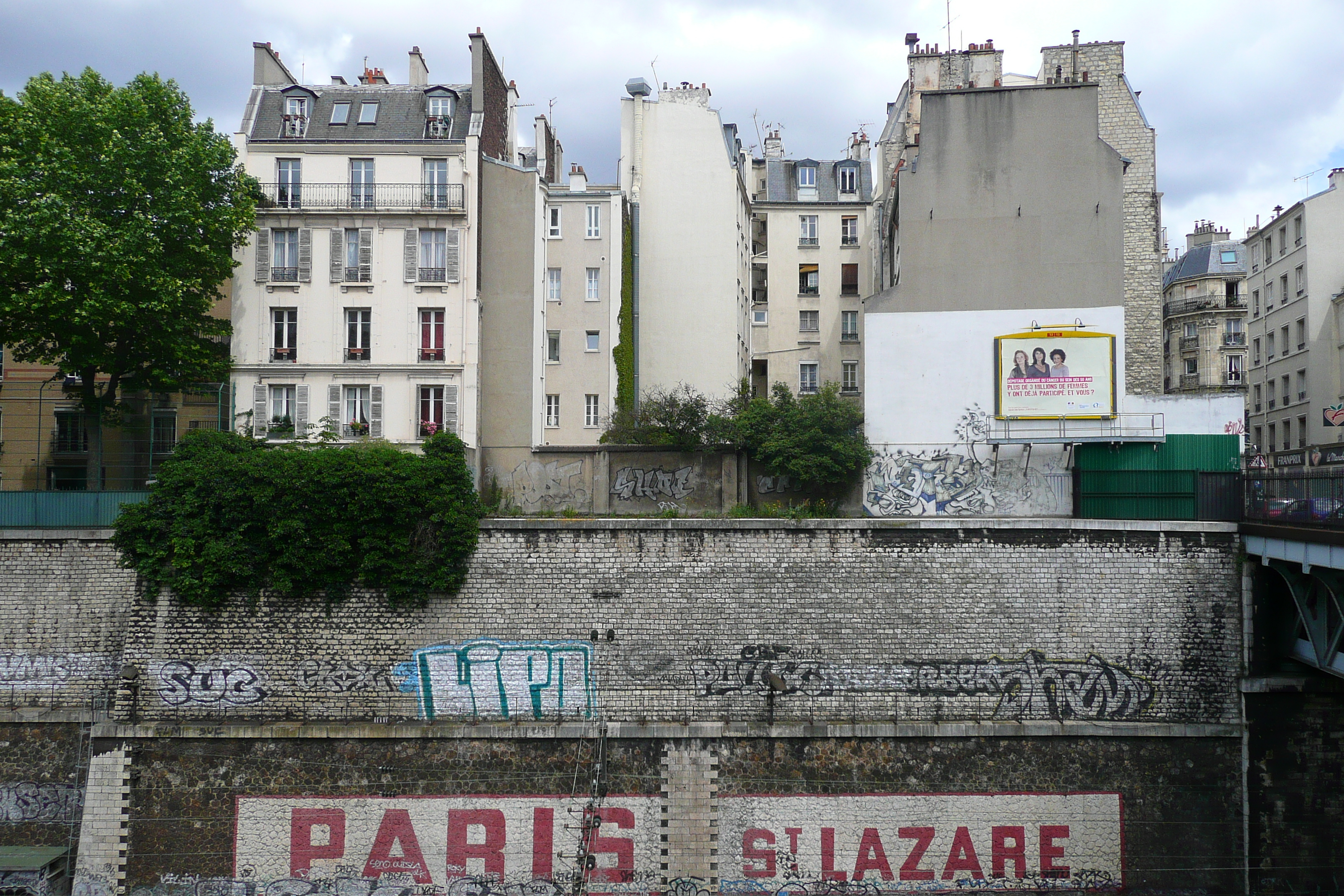 รูปถ่าย ฝรั่งเศส(France) ปารีส(Paris) ถนนโรม(Rue de Rome) 2007-06 81