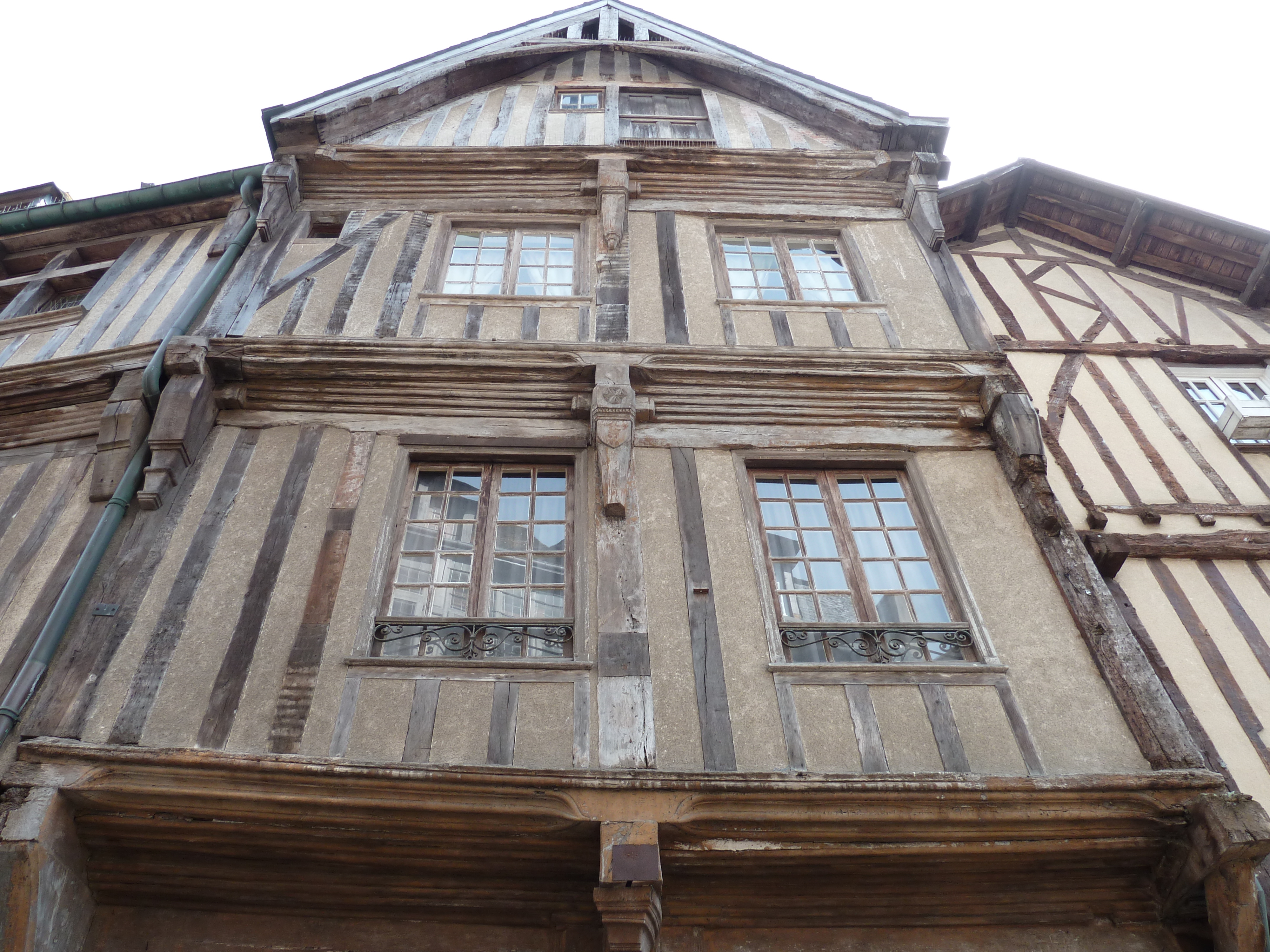 รูปถ่าย ฝรั่งเศส(France) ดีน็อง(Dinan) 2010-04 18