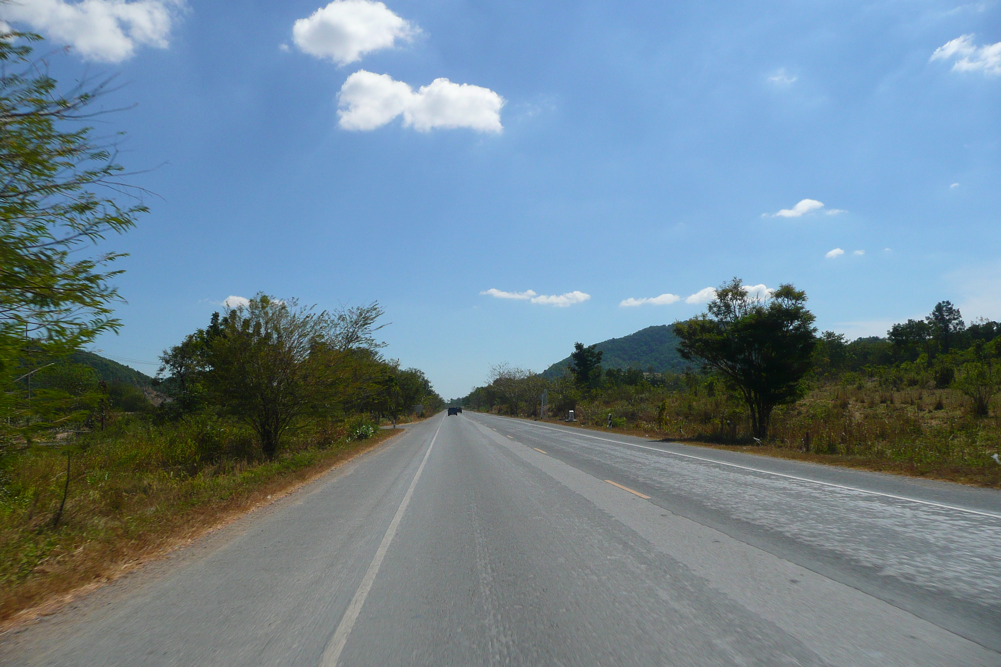 รูปถ่าย ไทย(Thailand) ถนนจากพัทยาไปเกาะเสม็ด(Pattaya to Ko Samet road) 2008-12 81