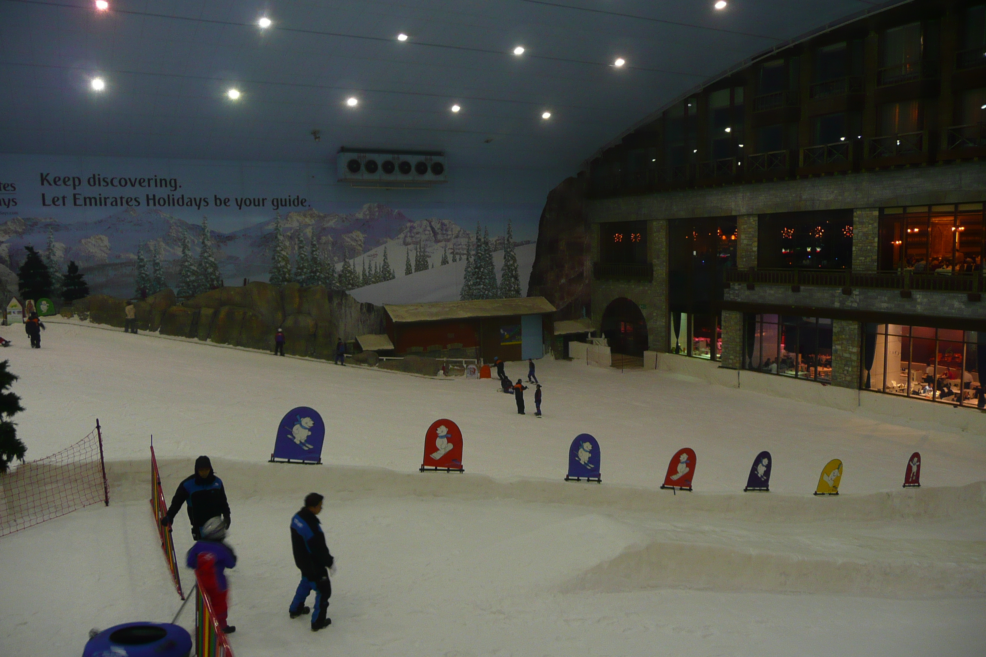 รูปถ่าย สหรัฐอาหรับเอมิเรตส์(United Arab Emirates) ดูไบ(Dubai) สกีดูไบ(Ski Dubai) 2009-01 11