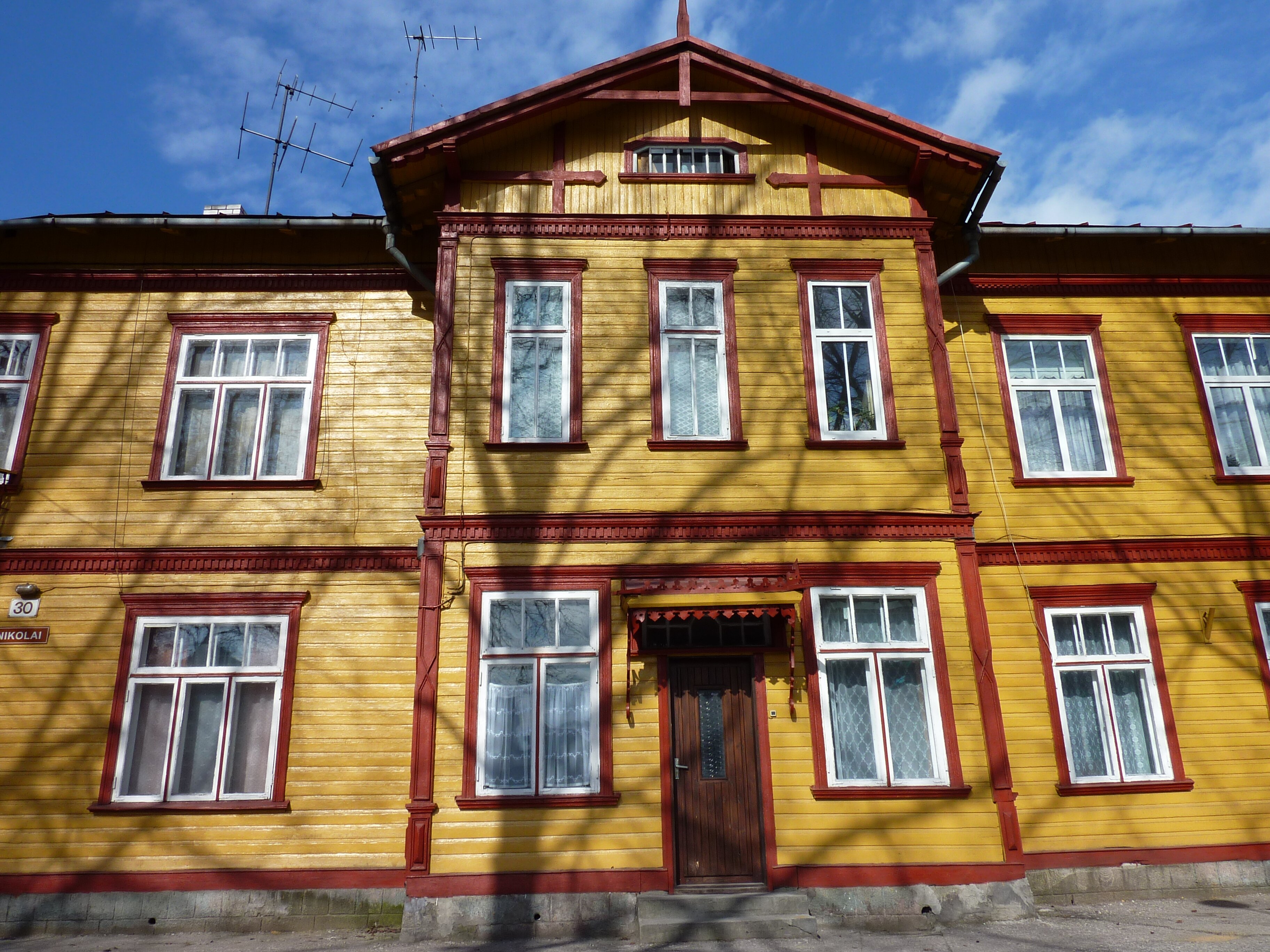 รูปถ่าย เอสโตเนีย(Estonia) แพร์นู(Parnu) 2009-04 53