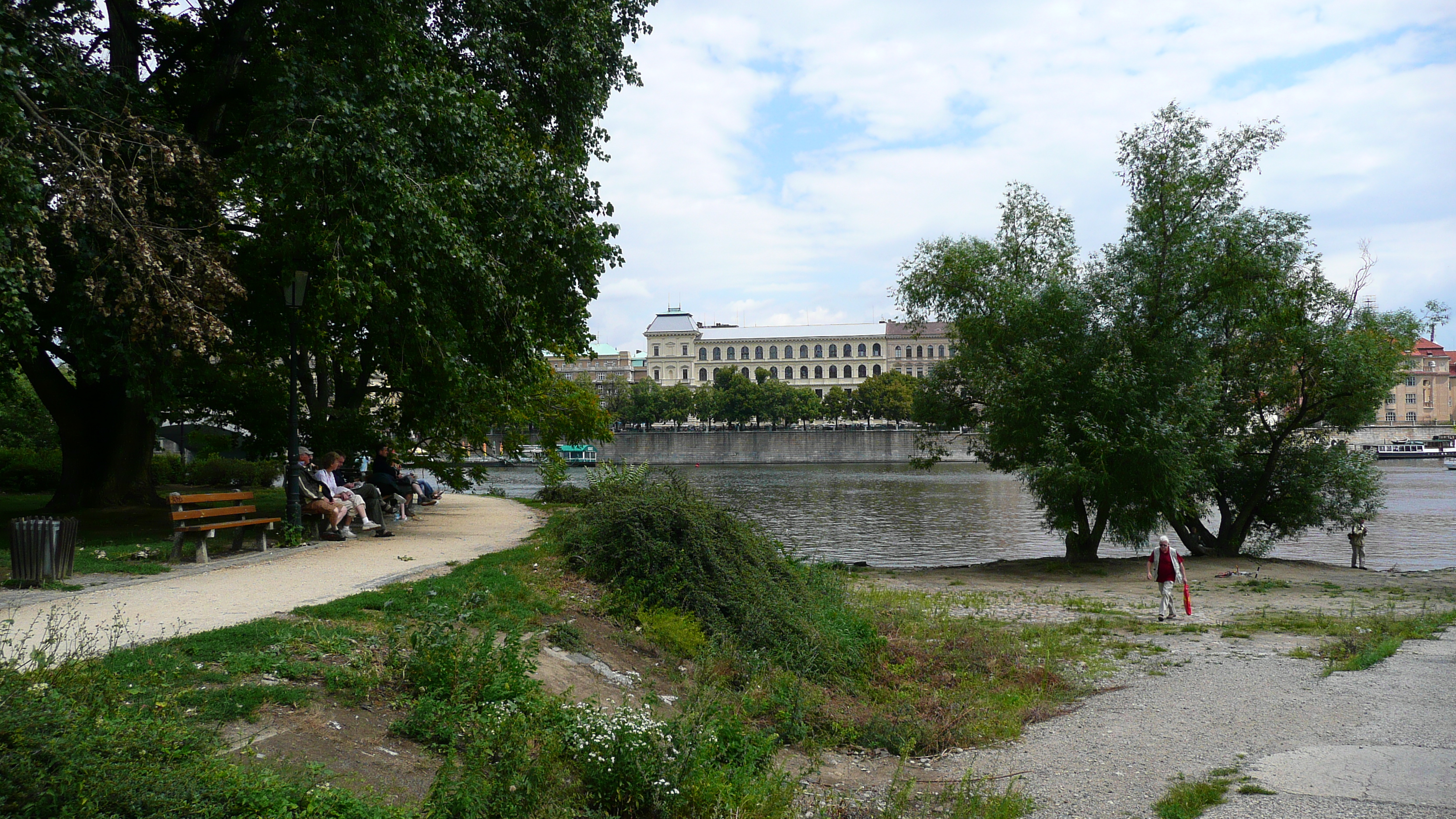 รูปถ่าย สาธารณรัฐเช็ก(Czech Republic) ปราก(Prague) แม่น้ำวัลตาวา(Vltava river) 2007-07 10