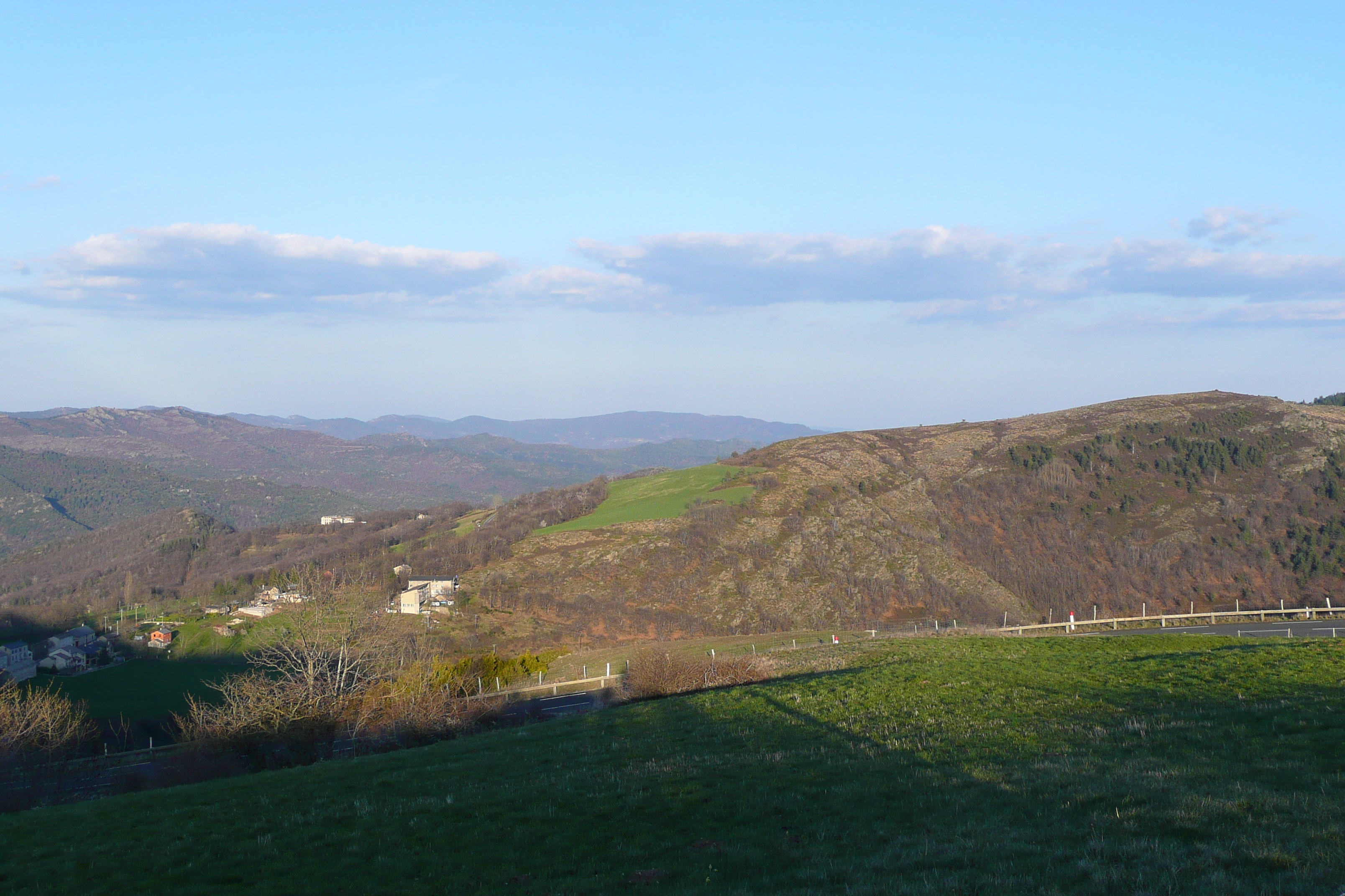 รูปถ่าย ฝรั่งเศส(France) เทือกเขาเซแวน(Cevennes Mountains) 2008-04 29