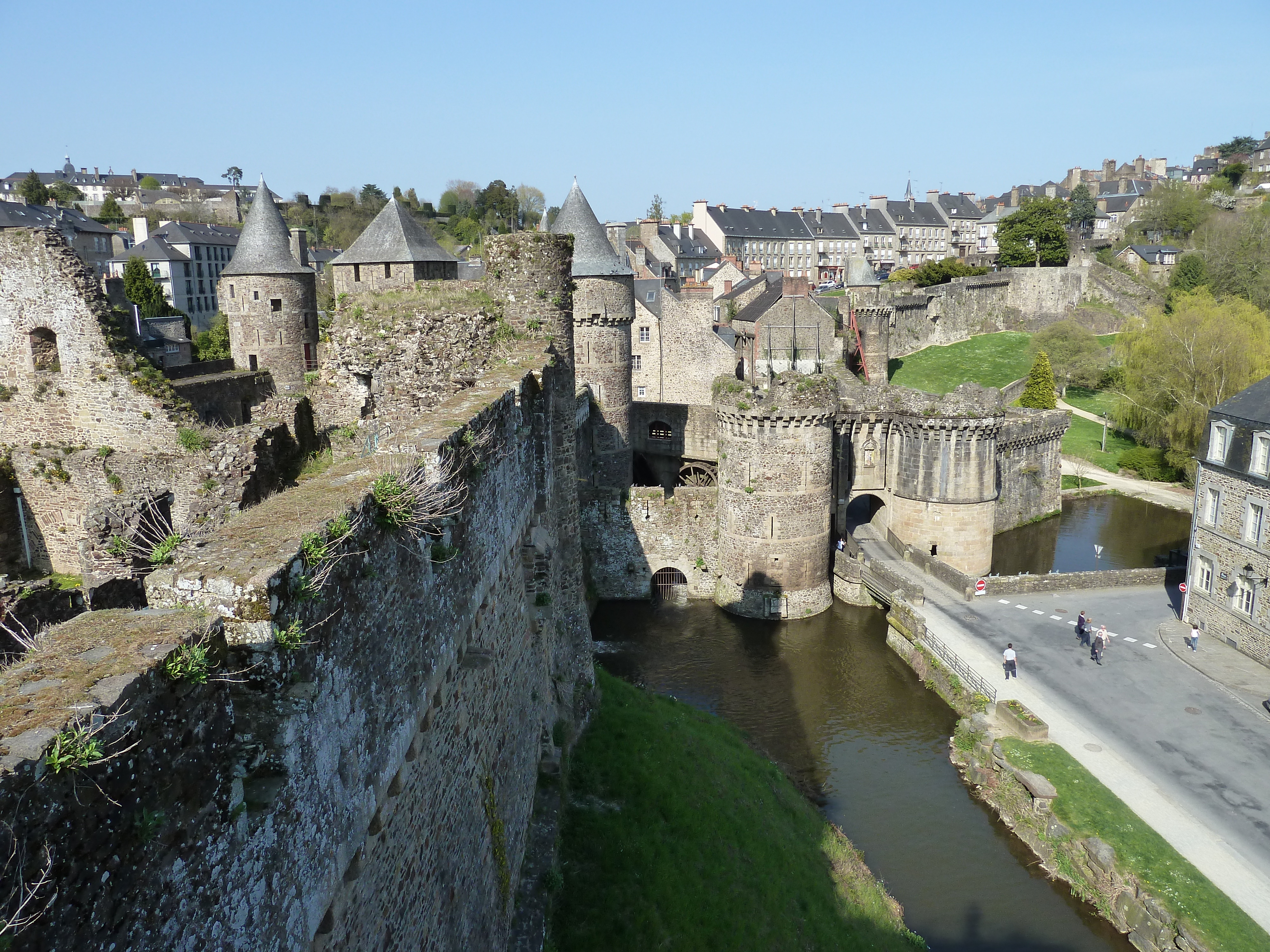 รูปถ่าย ฝรั่งเศส(France) ฟูแฌร์(Fougeres) 2010-04 121