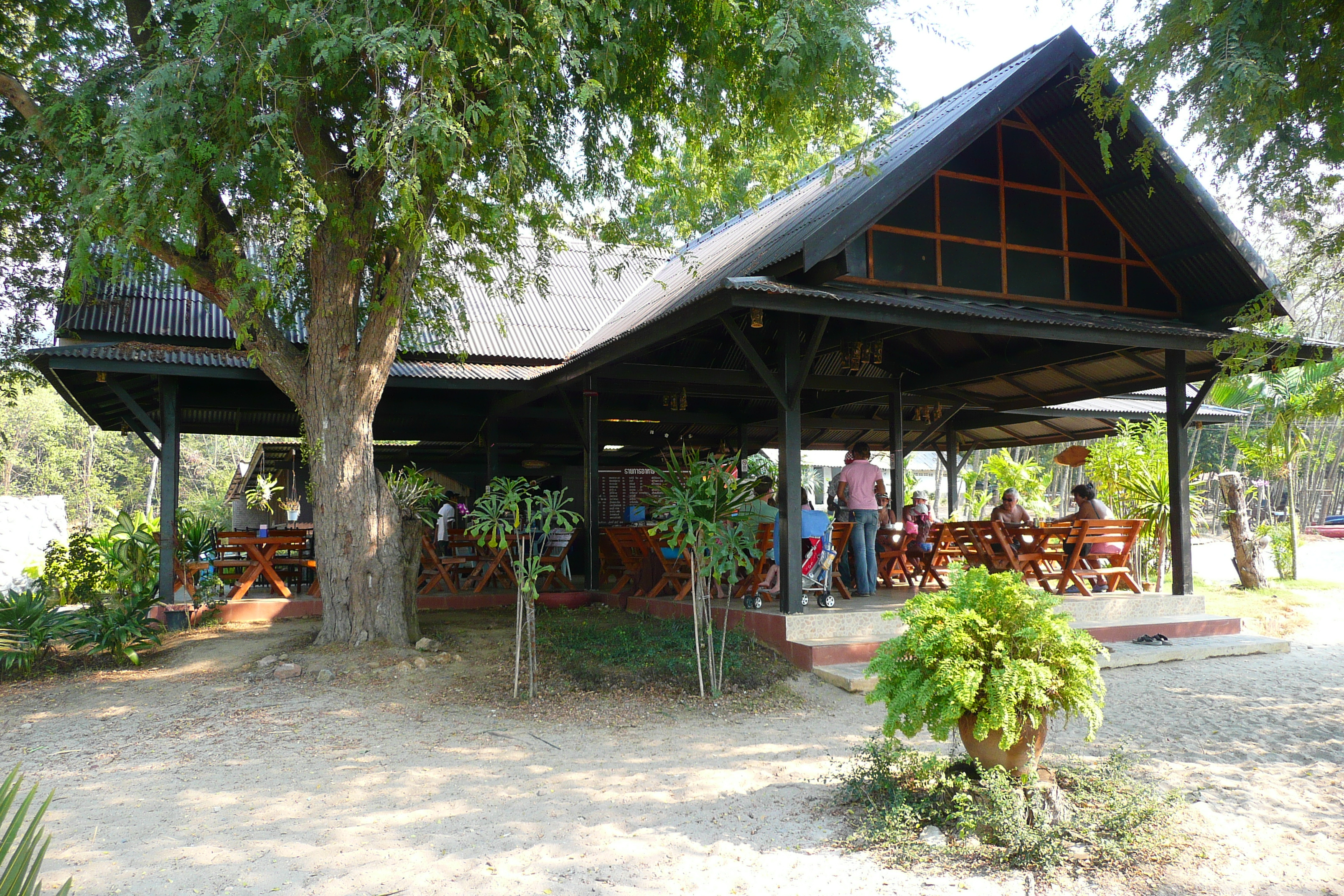 รูปถ่าย ไทย(Thailand) ชลบุรี(Chonburi) หาดทรายแก้ว(Sai Keaw Beach) 2008-01 48