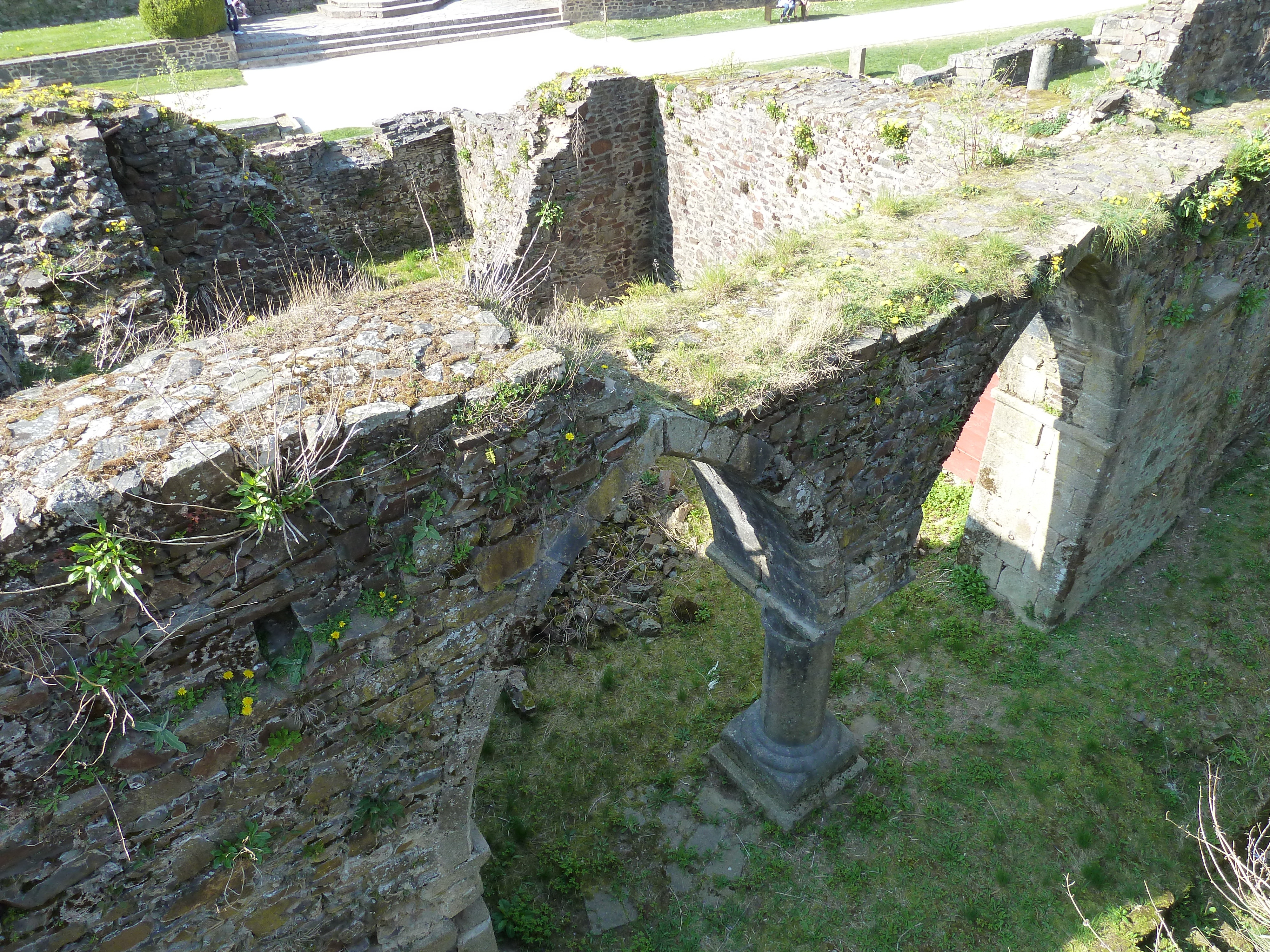 รูปถ่าย ฝรั่งเศส(France) ฟูแฌร์(Fougeres) 2010-04 89