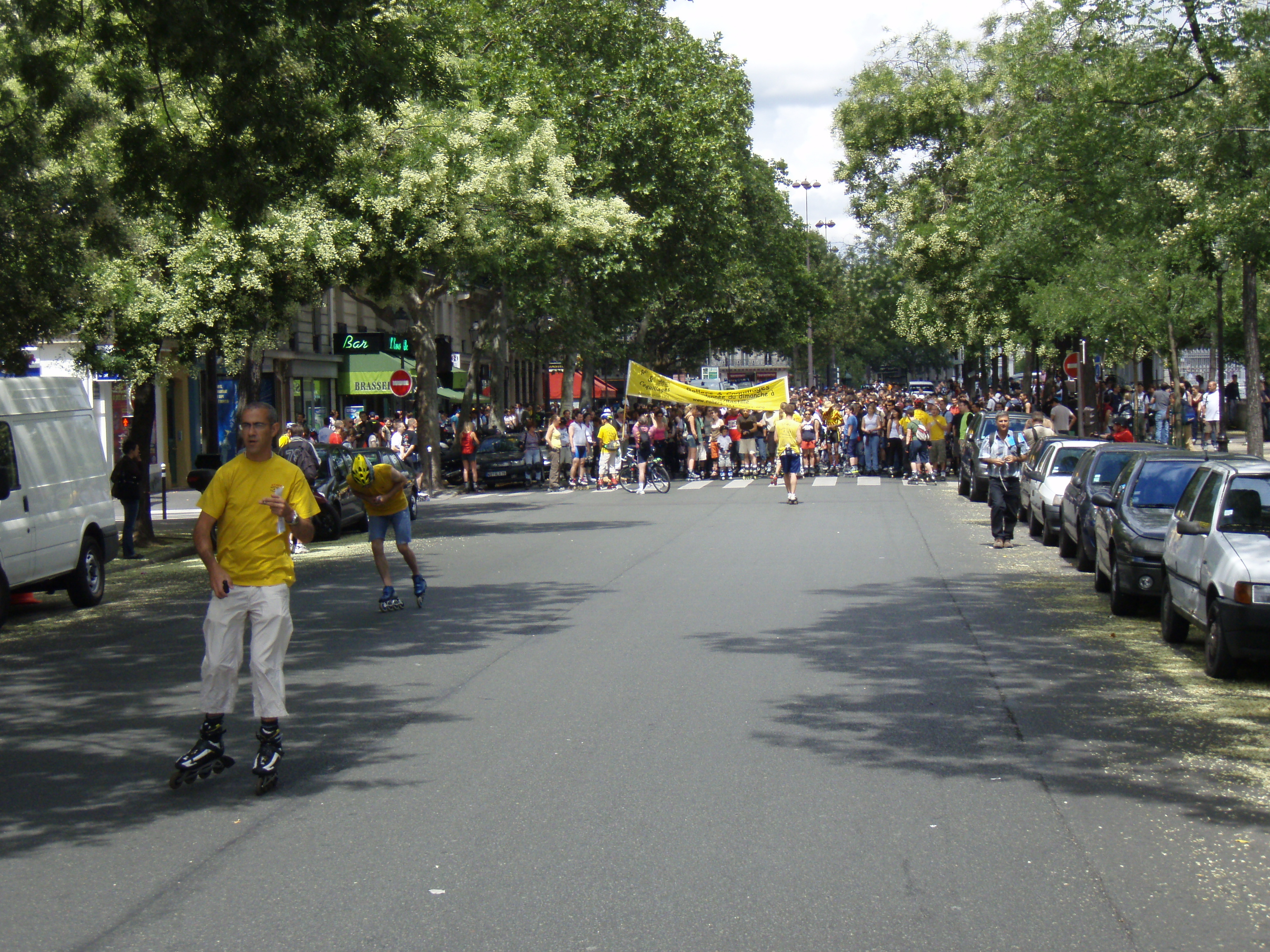 รูปถ่าย ฝรั่งเศส(France) ปารีส(Paris) เล่นสเก็ตในปารีส(Randonnee Roller et Coquillages) 2007-07 2