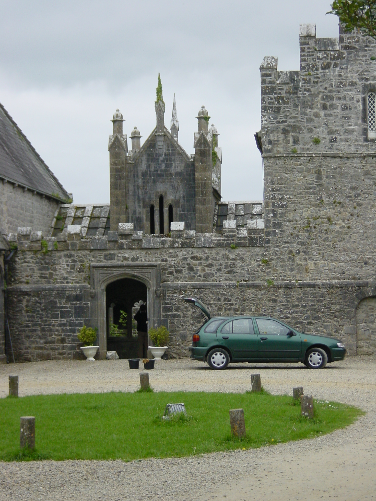 รูปถ่าย ไอร์แลนด์(Ireland) เคาน์ตีลิเมอริก(Limerick County) อาแดร์(Adare) 2004-05 10