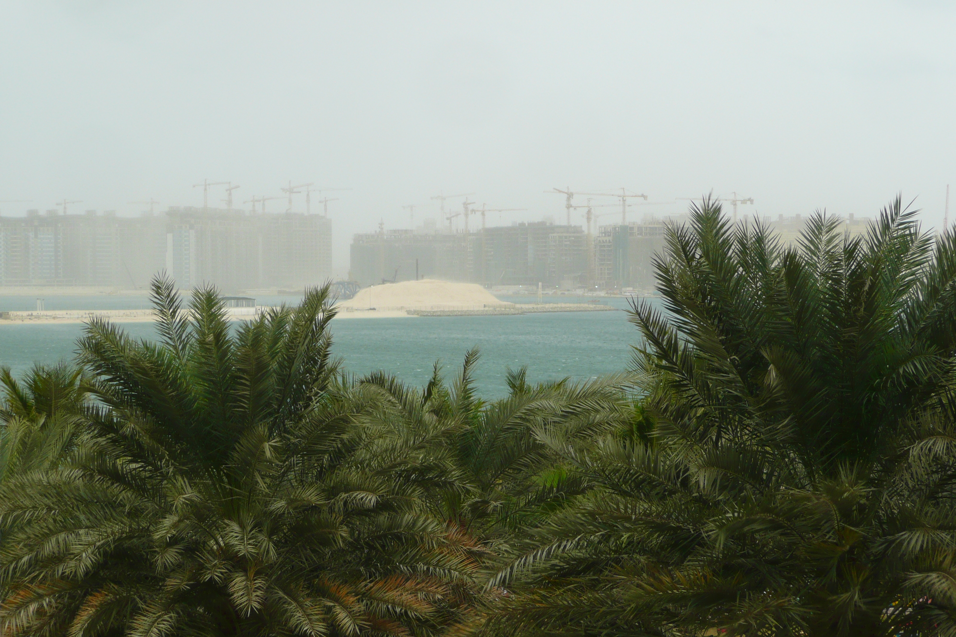 รูปถ่าย สหรัฐอาหรับเอมิเรตส์(United Arab Emirates) ดูไบ(Dubai) โรงแรมเลอเมอริเดียน มินาเซยาฮี(Le Meridien Mina Seyahi Hotel) 2008-11 11