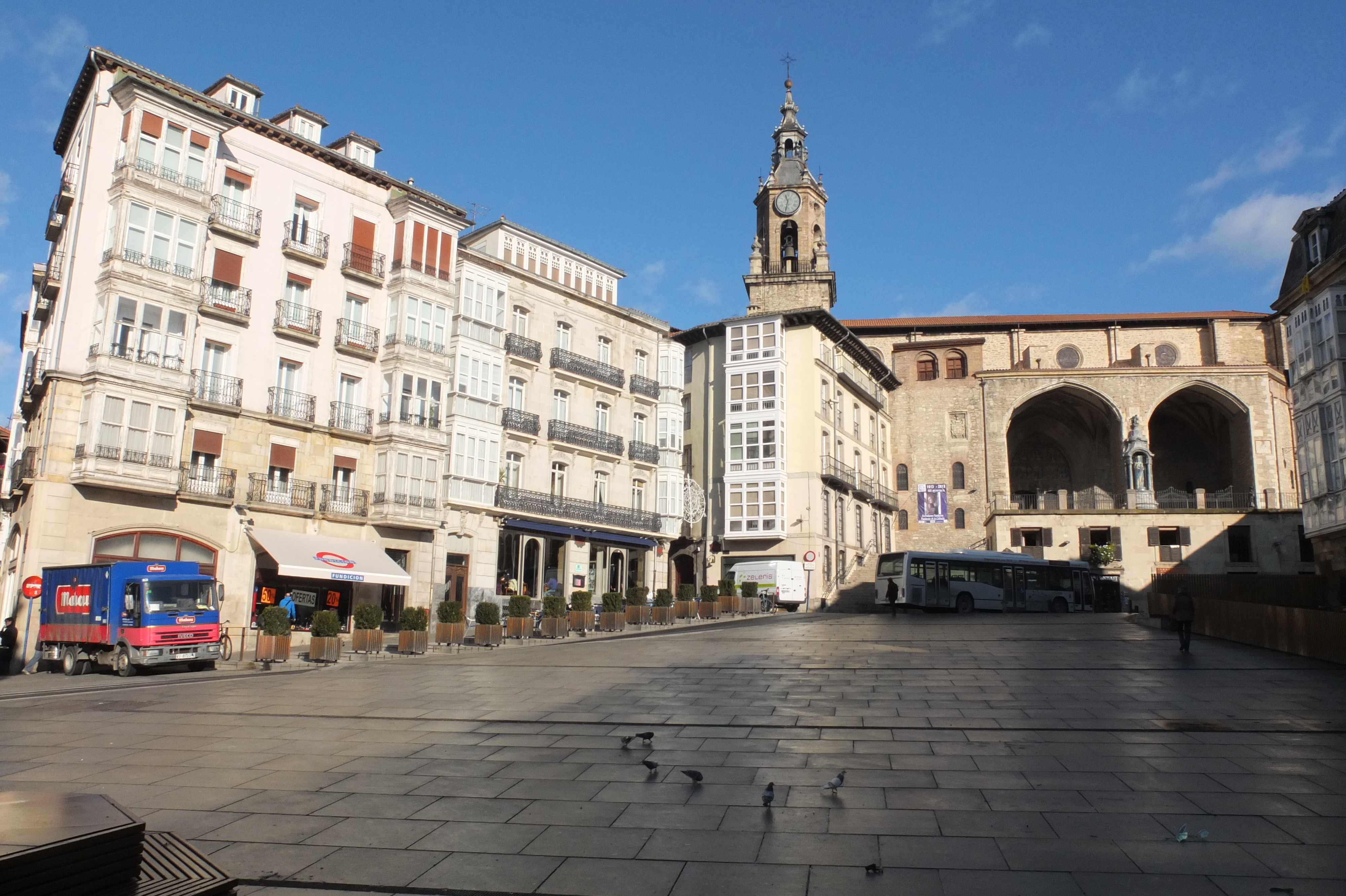 รูปถ่าย สเปน(Spain) บิโตเรีย-กัสเตซ(Vitoria Gasteiz) 2013-01 72
