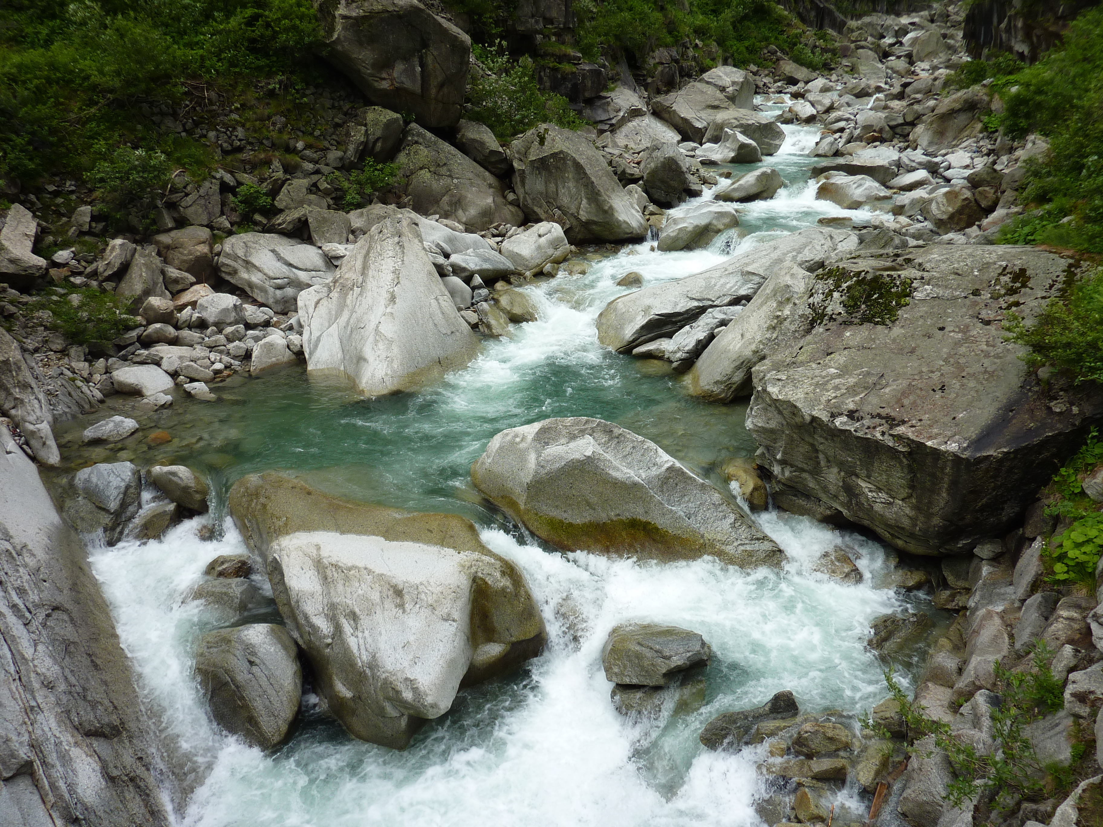 รูปถ่าย สวิสเซอร์แลนด์(Switzerland) ช่องเขากอตธาร์ด(Gotthard Pass) 2009-06 37
