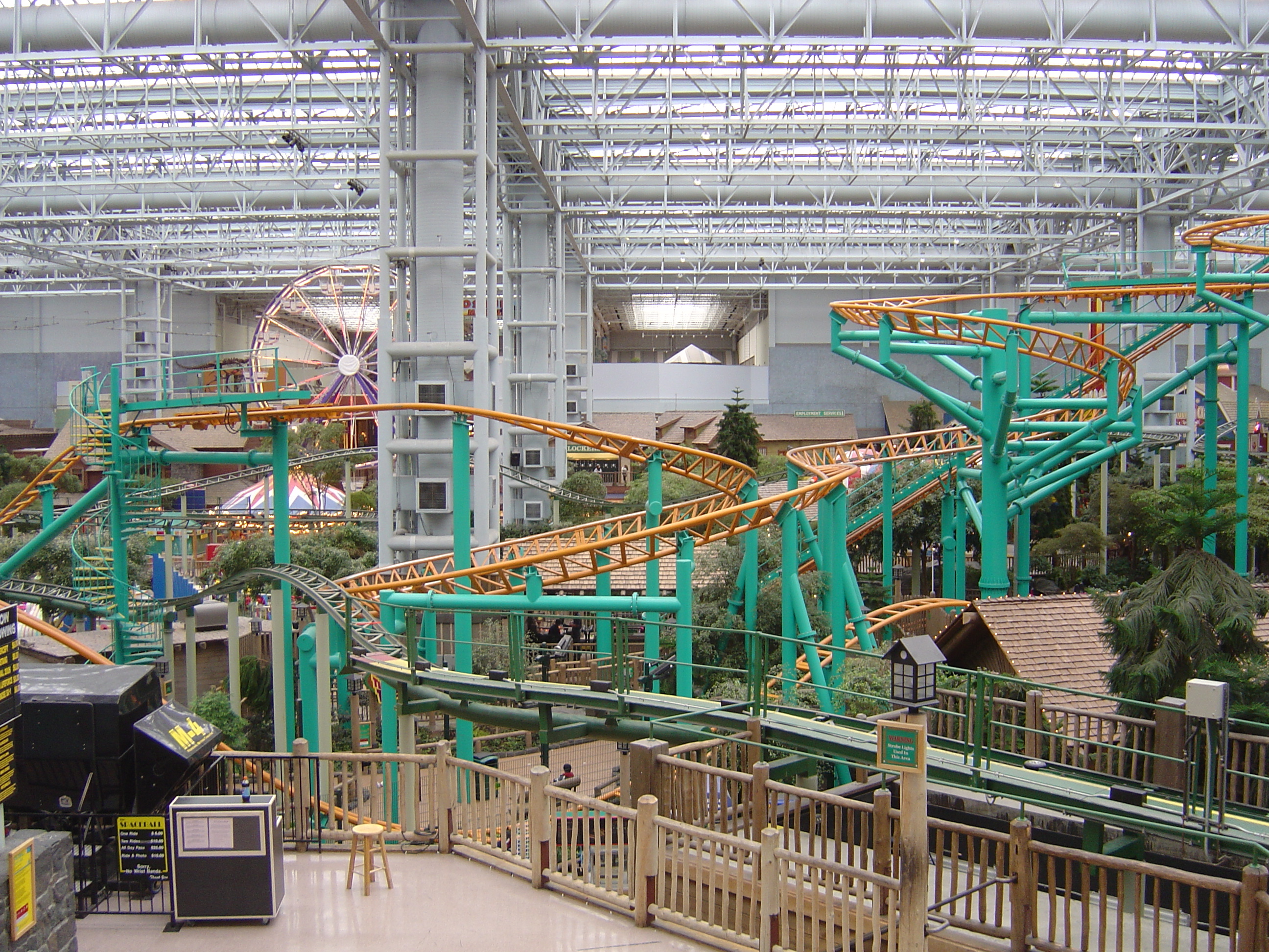 รูปถ่าย สหรัฐอเมริกา(United States) เซนต์พอล รัฐมินนิโซตา(Saint Paul Minnesota) ห้างในอเมริกา(Mall of America) 2006-03 28