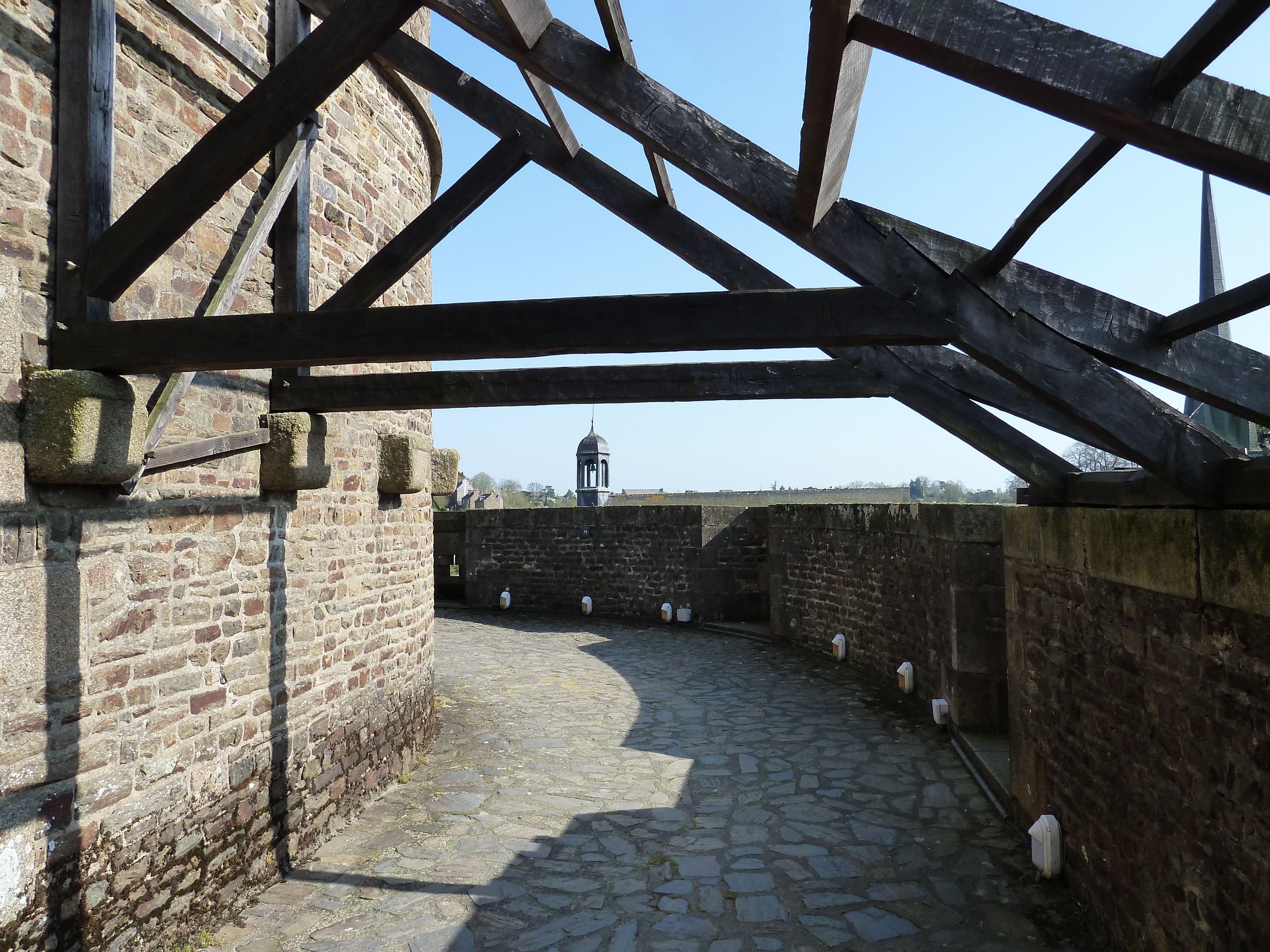 รูปถ่าย ฝรั่งเศส(France) ฟูแฌร์(Fougeres) 2010-04 102