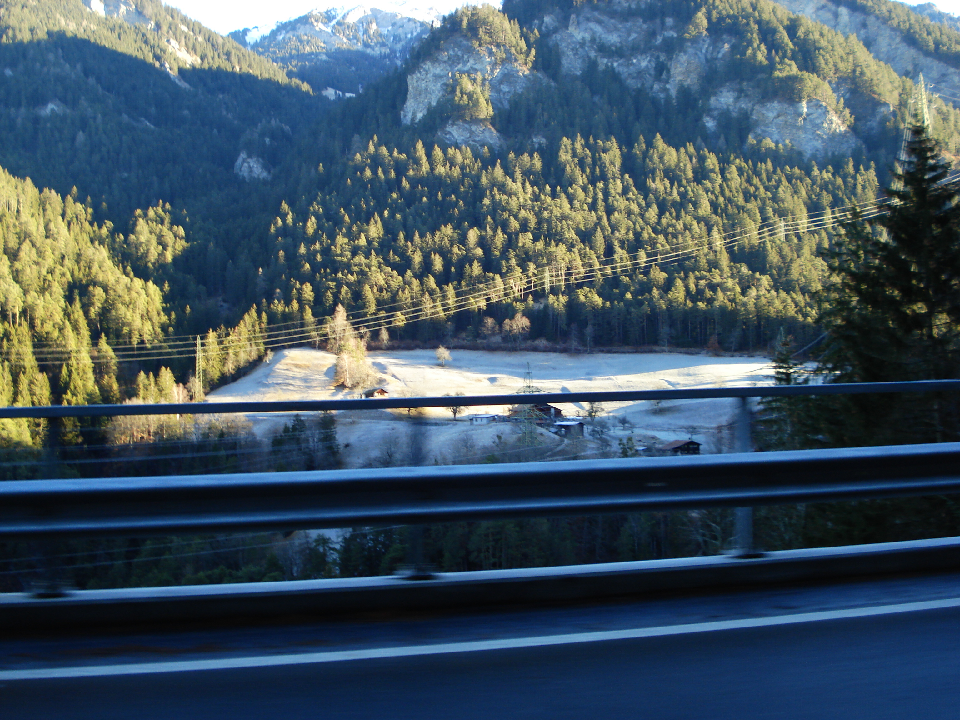 รูปถ่าย สวิสเซอร์แลนด์(Switzerland) ถนนจากคูร์ไปเซนต์มอริตซ์(Chur to St Moritz Road) 2007-01 97