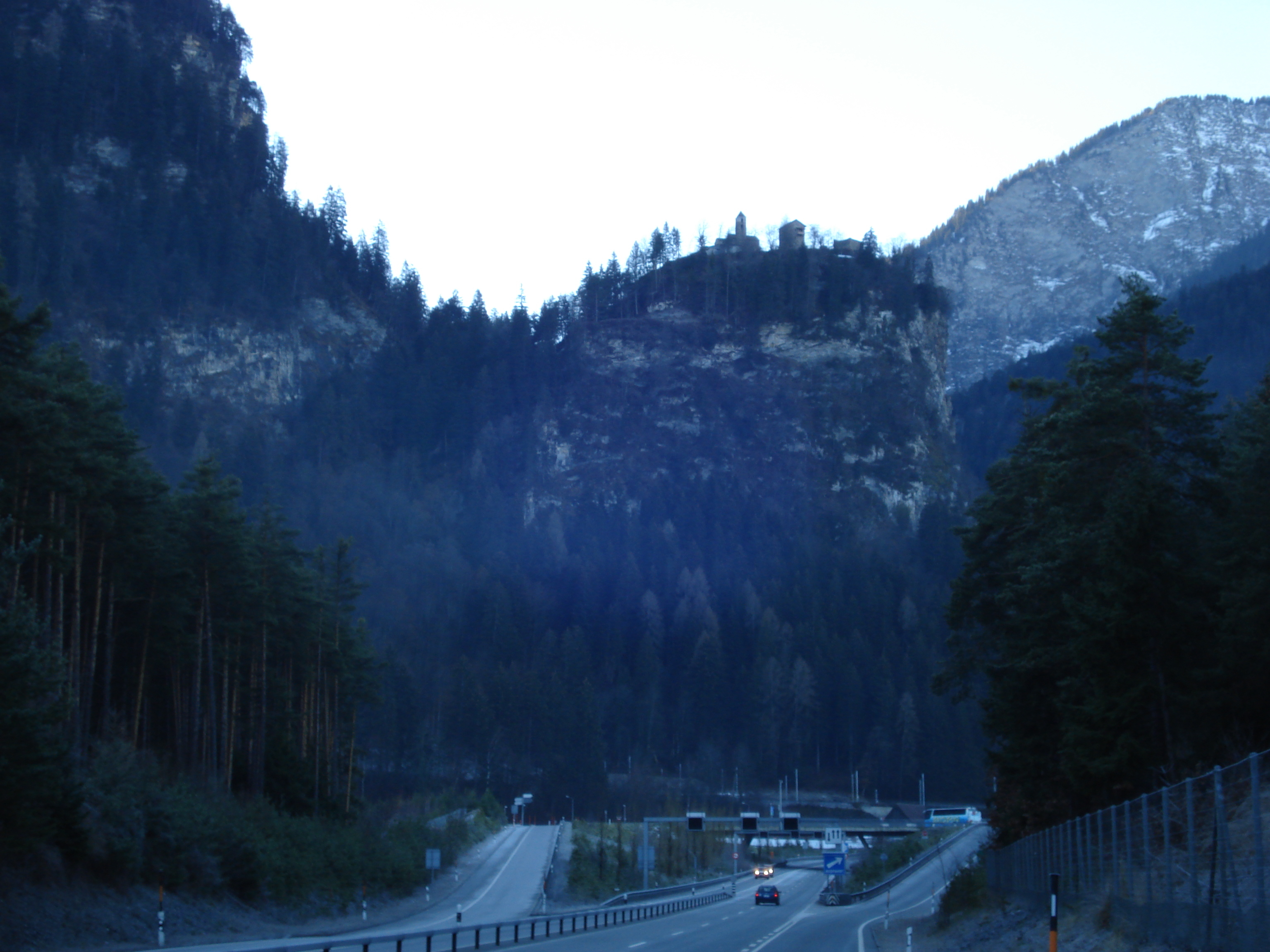 รูปถ่าย สวิสเซอร์แลนด์(Switzerland) ถนนจากคูร์ไปเซนต์มอริตซ์(Chur to St Moritz Road) 2007-01 76