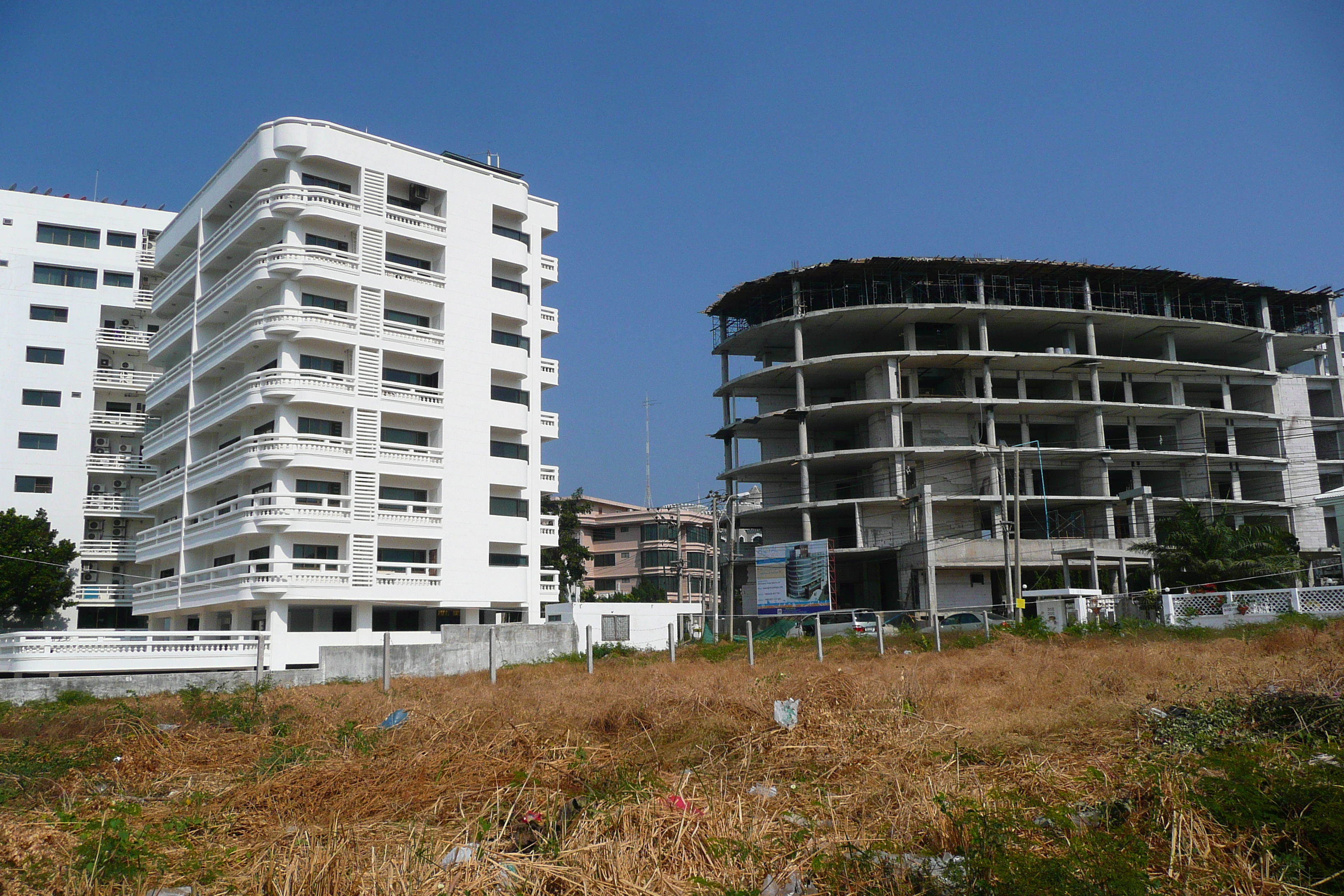 รูปถ่าย ไทย(Thailand) จอมเทียน(Jomtien) โกลเดนฮอร์น(Golden Horn) 2009-01 17