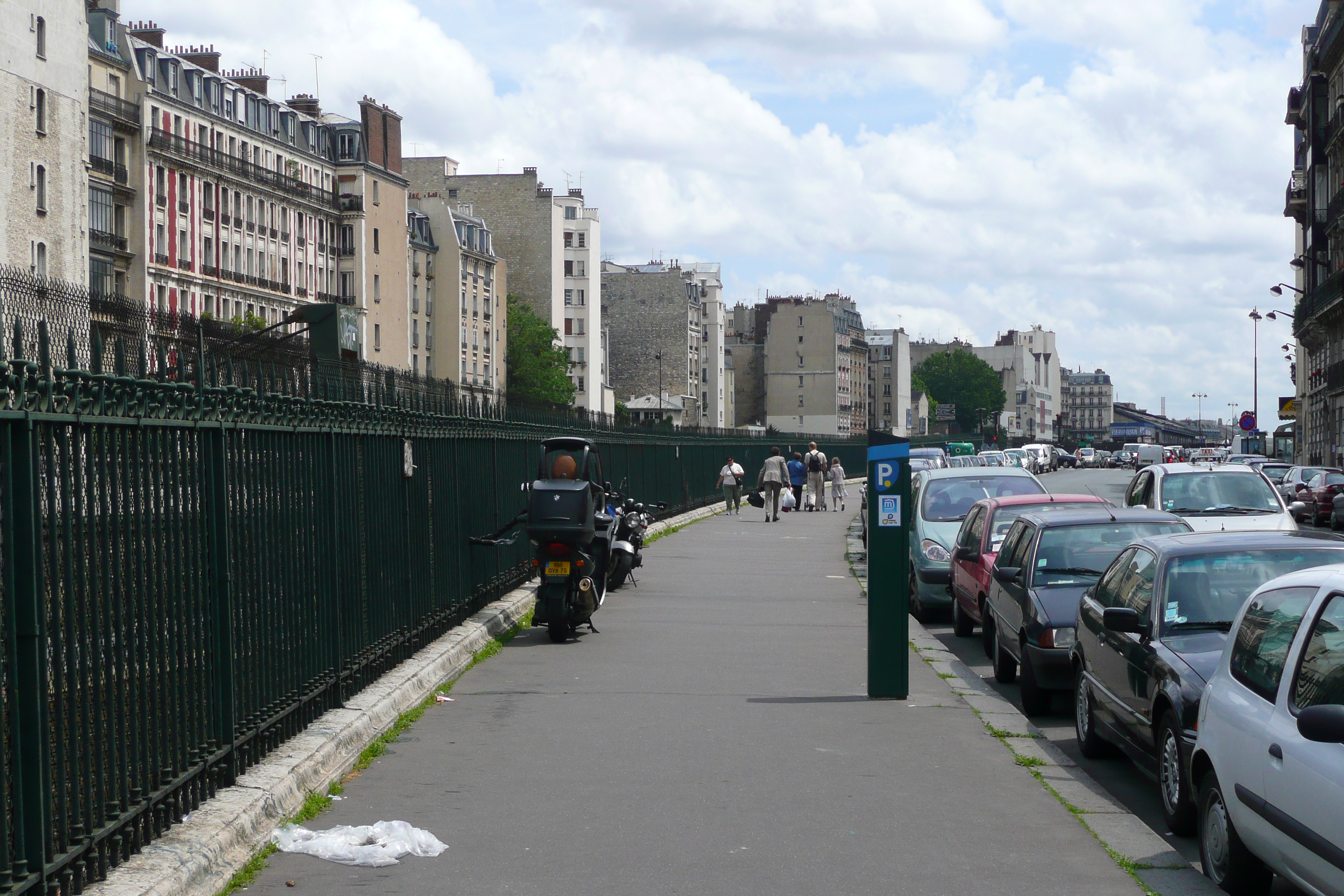 รูปถ่าย ฝรั่งเศส(France) ปารีส(Paris) ถนนโรม(Rue de Rome) 2007-06 129