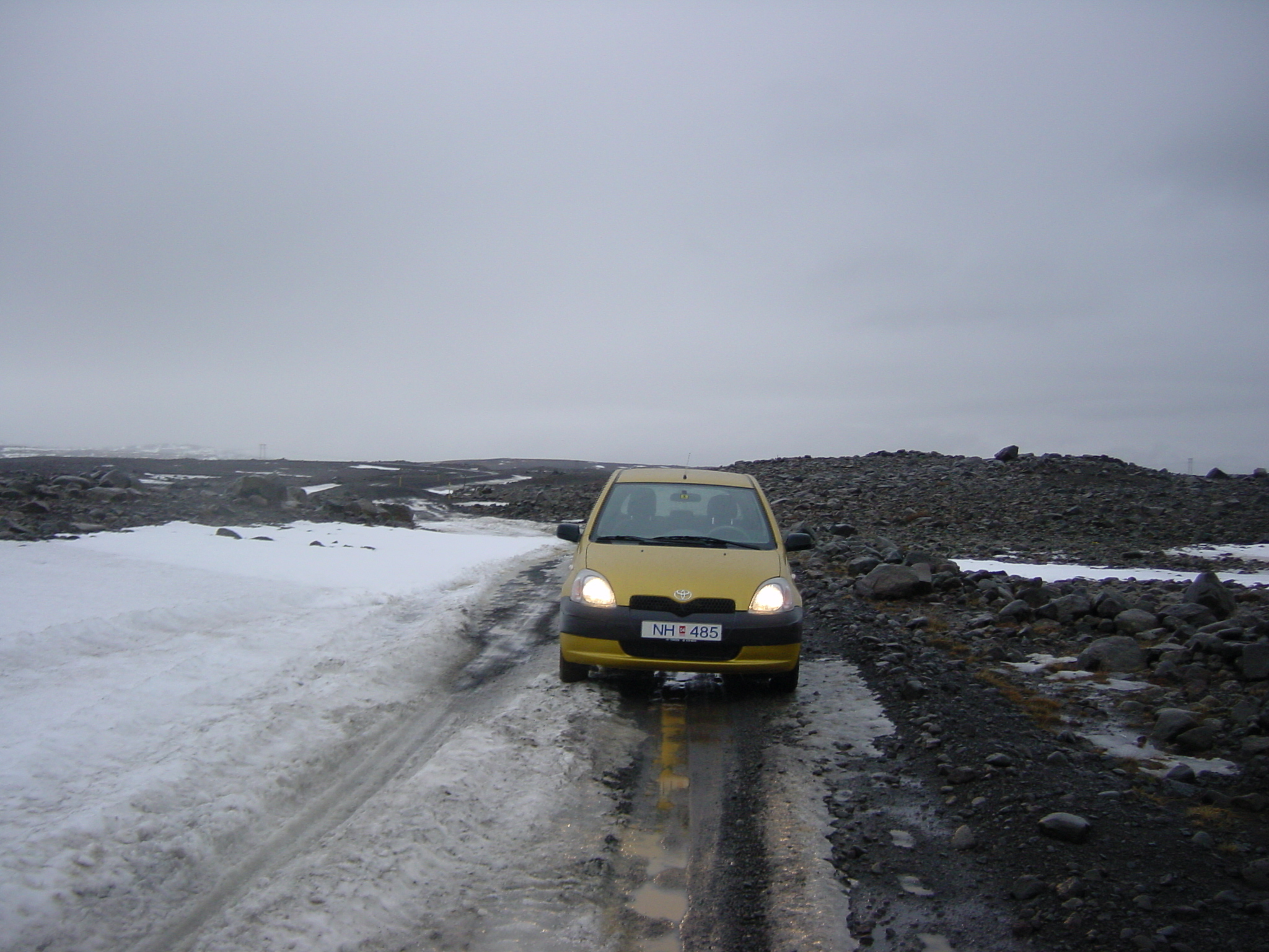 รูปถ่าย ไอซ์แลนด์(Iceland) กูลล์ฟอส(Gullfoss) 2003-03 18