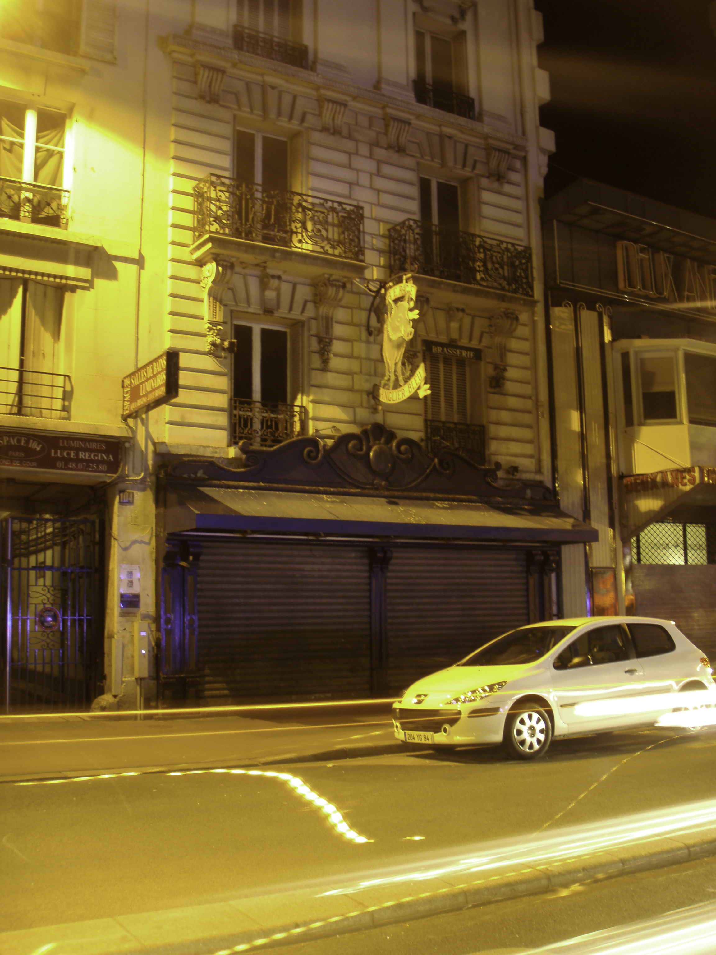 รูปถ่าย ฝรั่งเศส(France) ปารีส(Paris) ปิกาลยามค่ำคืน(Pigalle by night) 2007-07 13