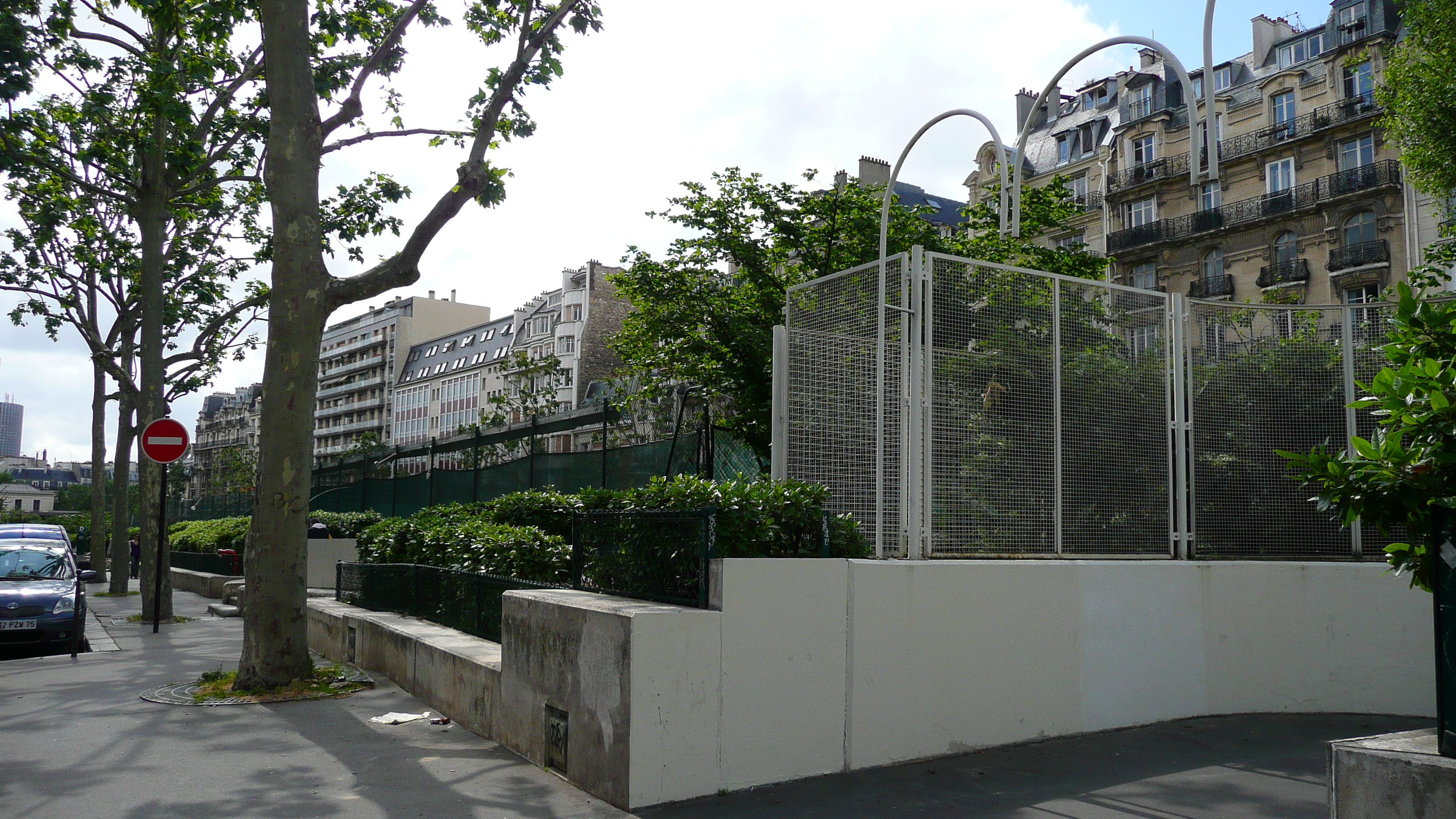 รูปถ่าย ฝรั่งเศส(France) ปารีส(Paris) คุ้มที่ 17 (17th Arrondissement) ถนนแปแรร์(Boulevard Pereire) 2007-05 15