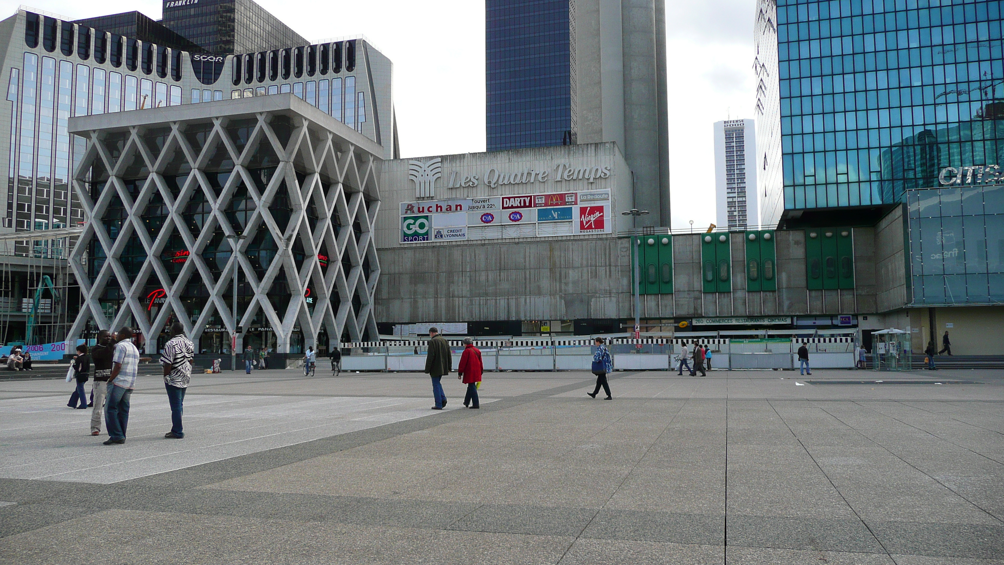 รูปถ่าย ฝรั่งเศส(France) ปารีส(Paris) ลาเดฟ็องส์(La Defense) 2007-05 223