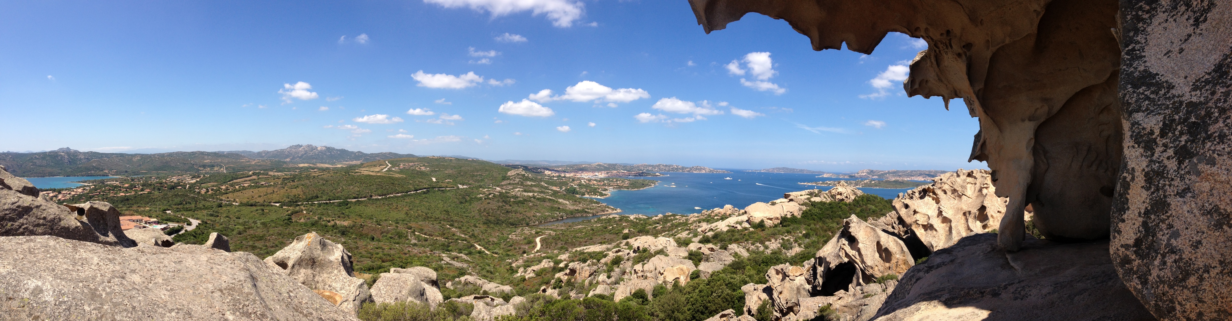 รูปถ่าย อิตาลี(Italy) ซาร์ดิเนีย(Sardinia) หินรูปหมี (รอกชาเดลลอร์โซ)(Roccia dell'Orso) 2015-06 35