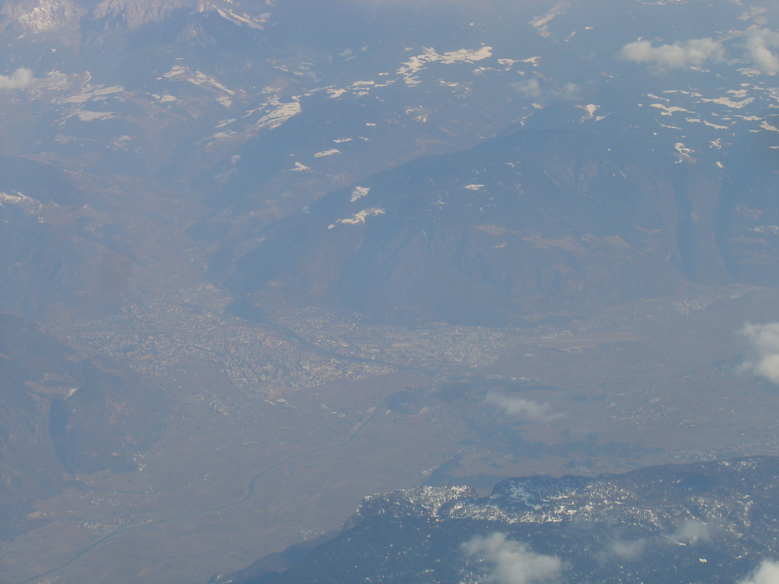 รูปถ่าย ออสเตรีย(Austria) เทืยกเขาแอลป์ (จากมิลานไปมิวนิค)(Alpes(Milan To Munich)) 2005-03 13