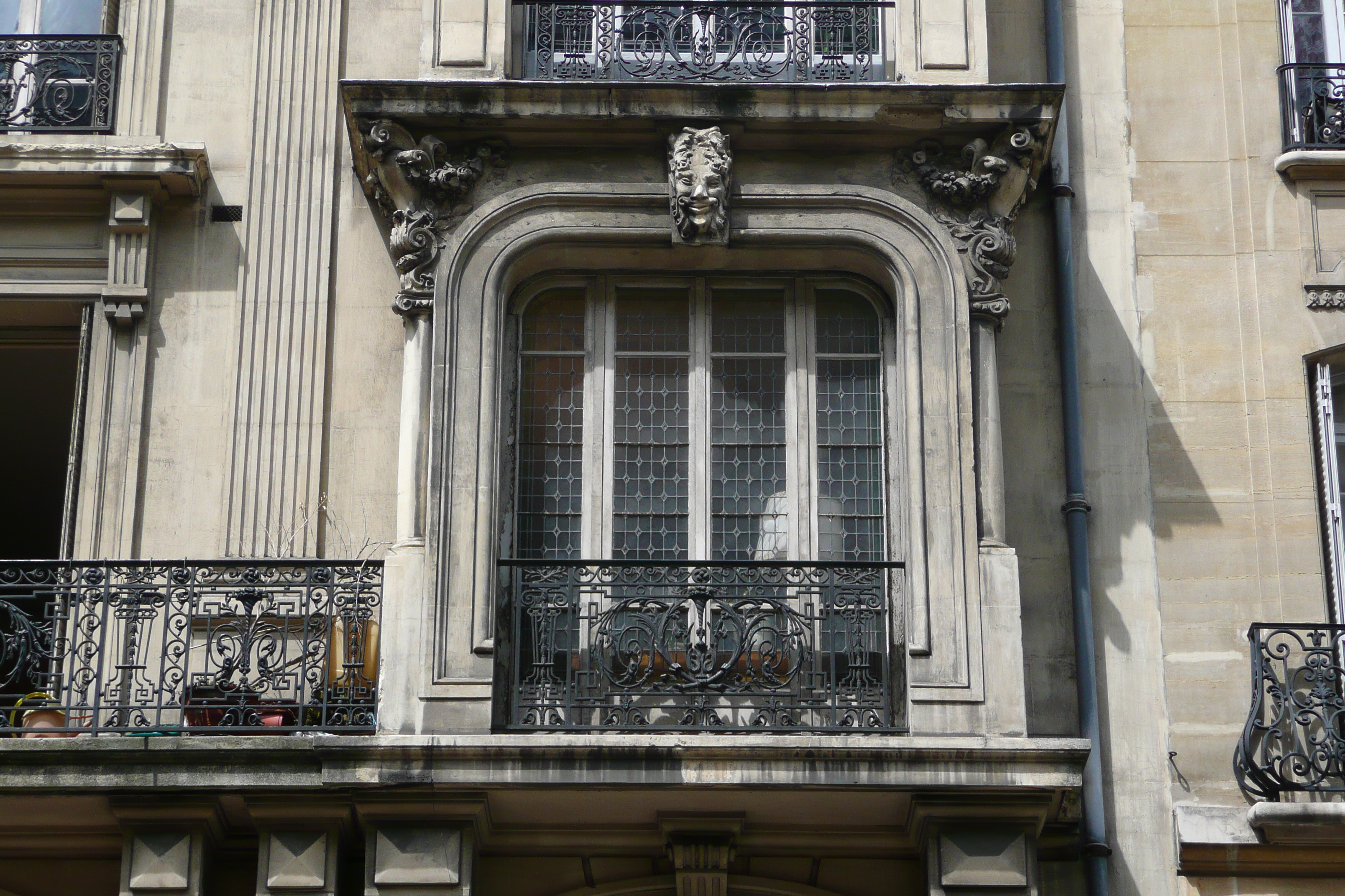รูปถ่าย ฝรั่งเศส(France) ปารีส(Paris) ถนนอ็องแปร์(Rue Ampere) 2007-06 56
