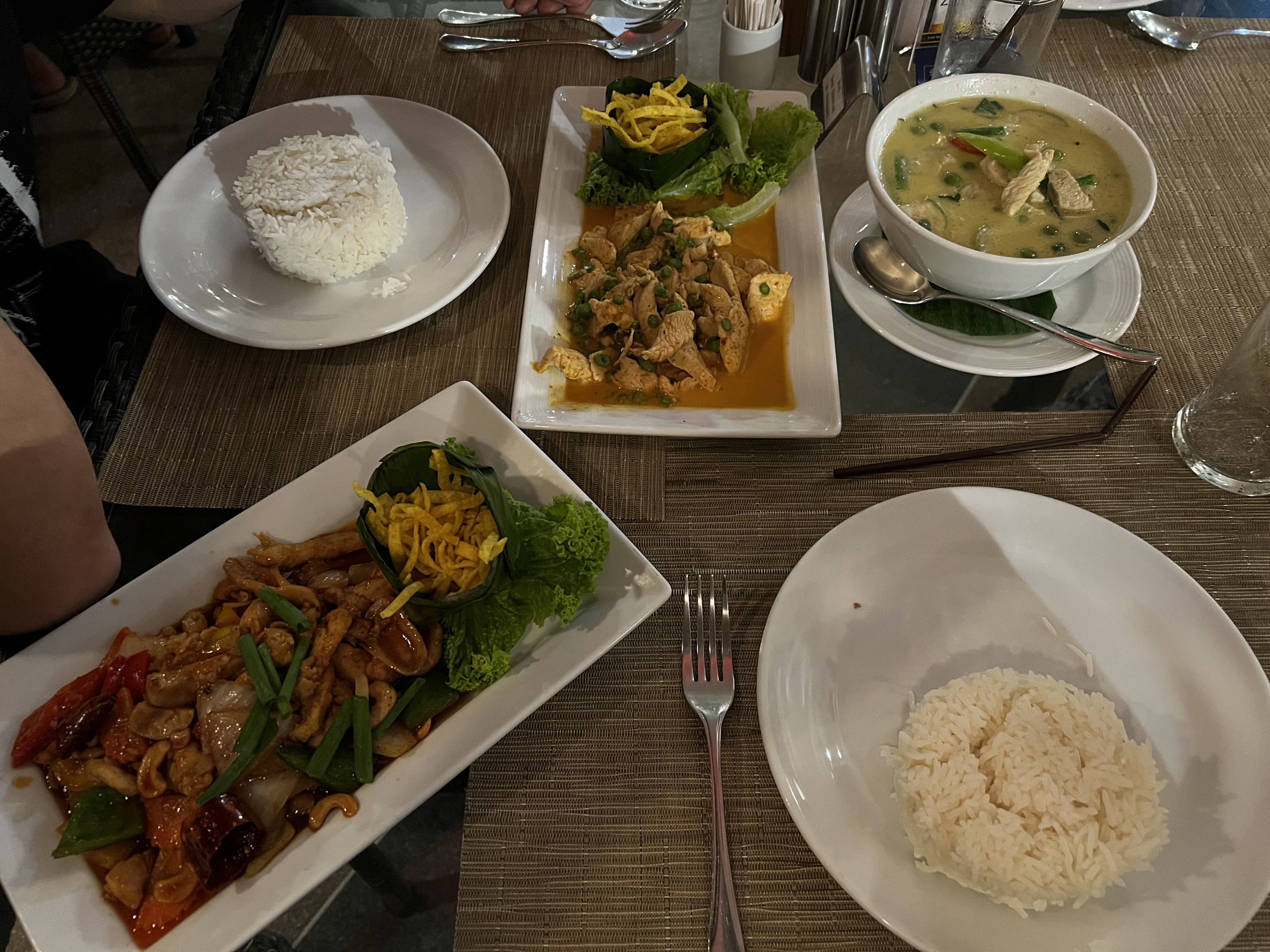 รูปถ่าย ไทย(Thailand) ภูเก็ต(Phuket) หาดกมลา(Kamala Beach) 2021-12 16
