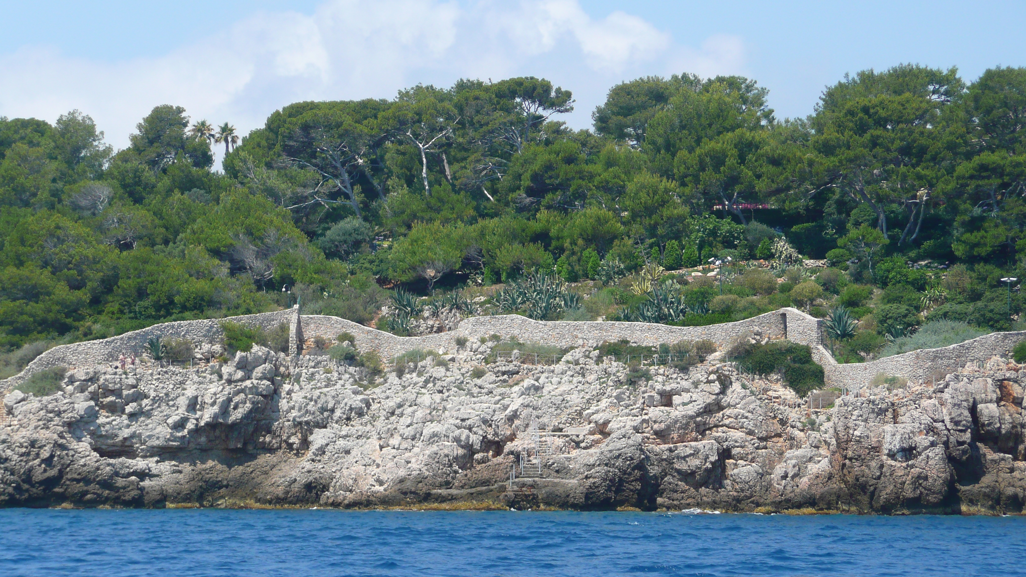 รูปถ่าย ฝรั่งเศส(France) แหลมอ็องตีบ(Cap d'Antibes) อ่าวลาการูป(Anse de la garoupe) 2007-07 17