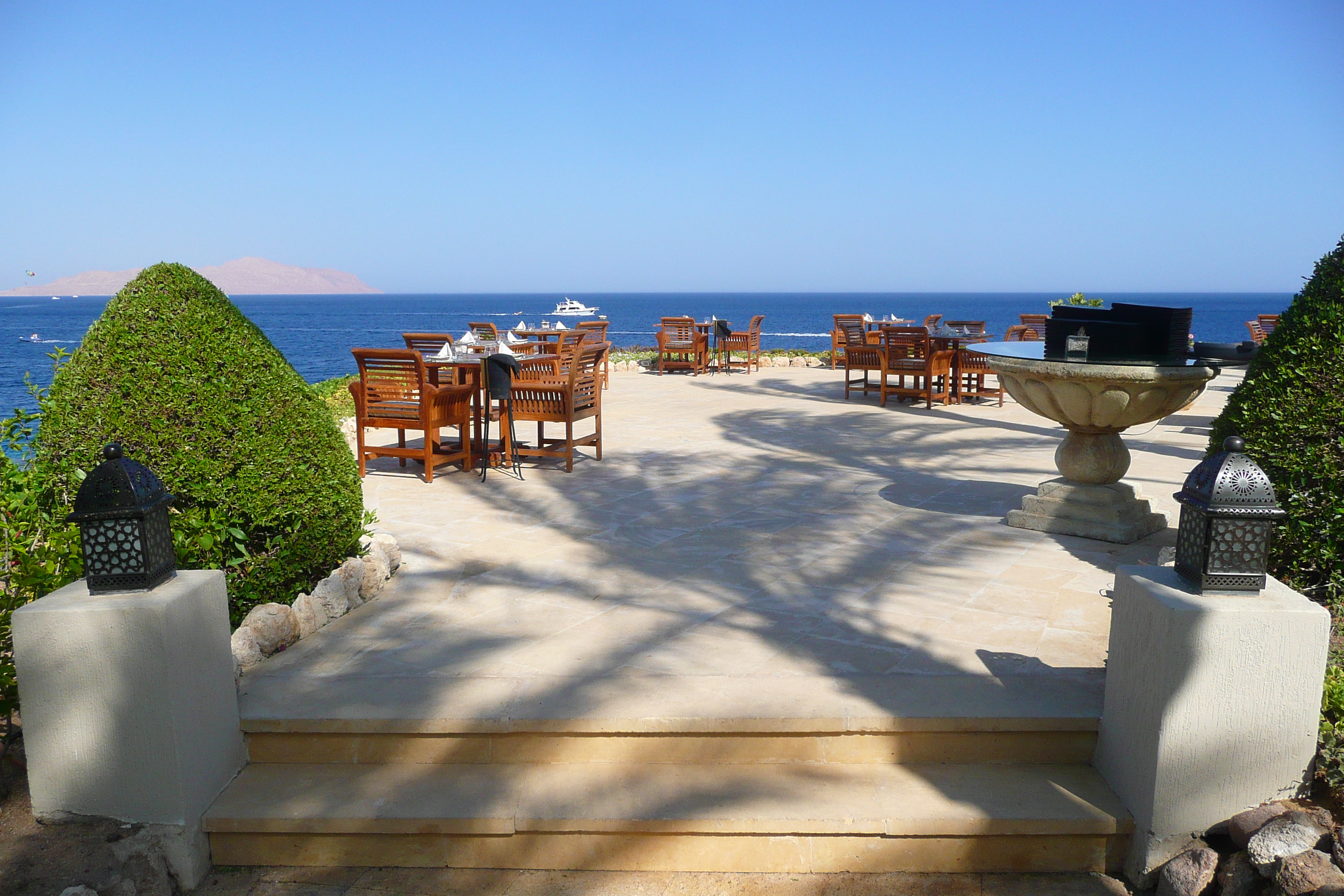 รูปถ่าย อียิปต์(Egypt) ชาร์มเอลชีค(Sharm el Sheikh) โรงแรมโฟร์ซีซันส์(Four Seasons Hotel) หาดโฟร์ซีซันส์(Four Seasons Beach) 2008-06 33