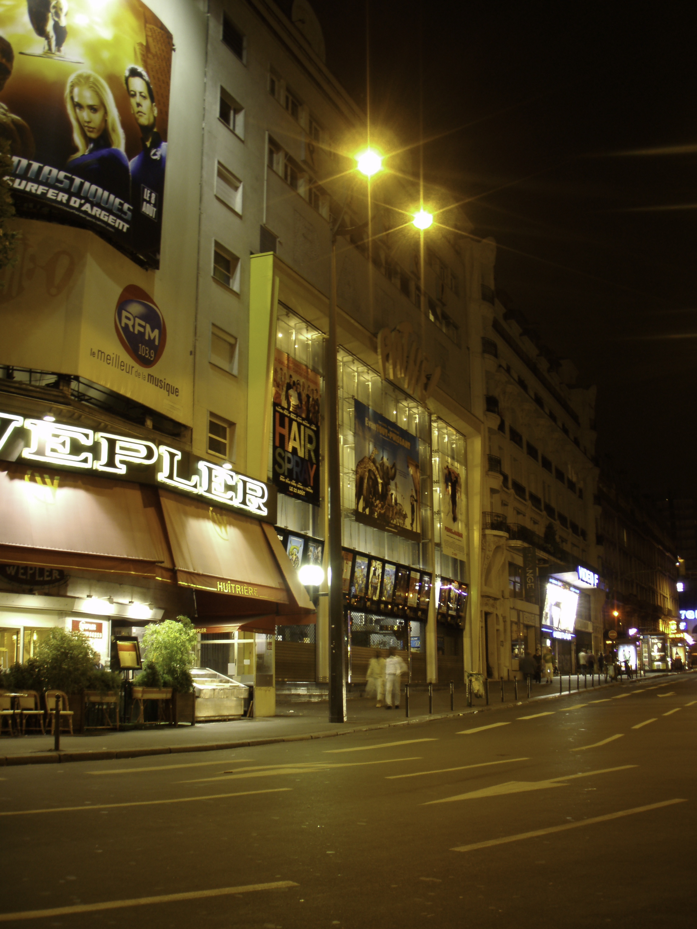 รูปถ่าย ฝรั่งเศส(France) ปารีส(Paris) ปิกาลยามค่ำคืน(Pigalle by night) 2007-07 30
