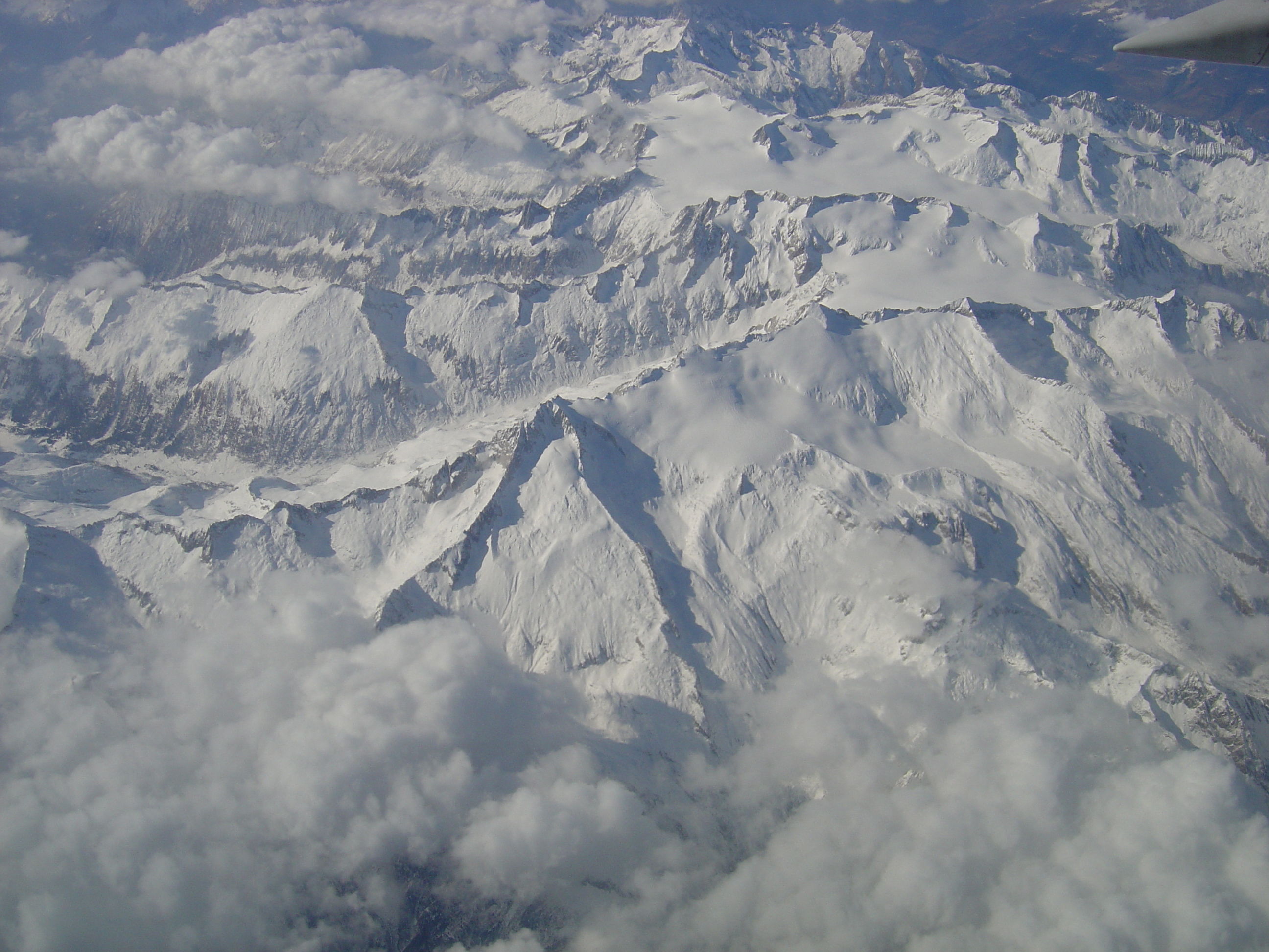 รูปถ่าย ออสเตรีย(Austria) เทืยกเขาแอลป์ (จากมิลานไปมิวนิค)(Alpes(Milan To Munich)) 2005-03 33