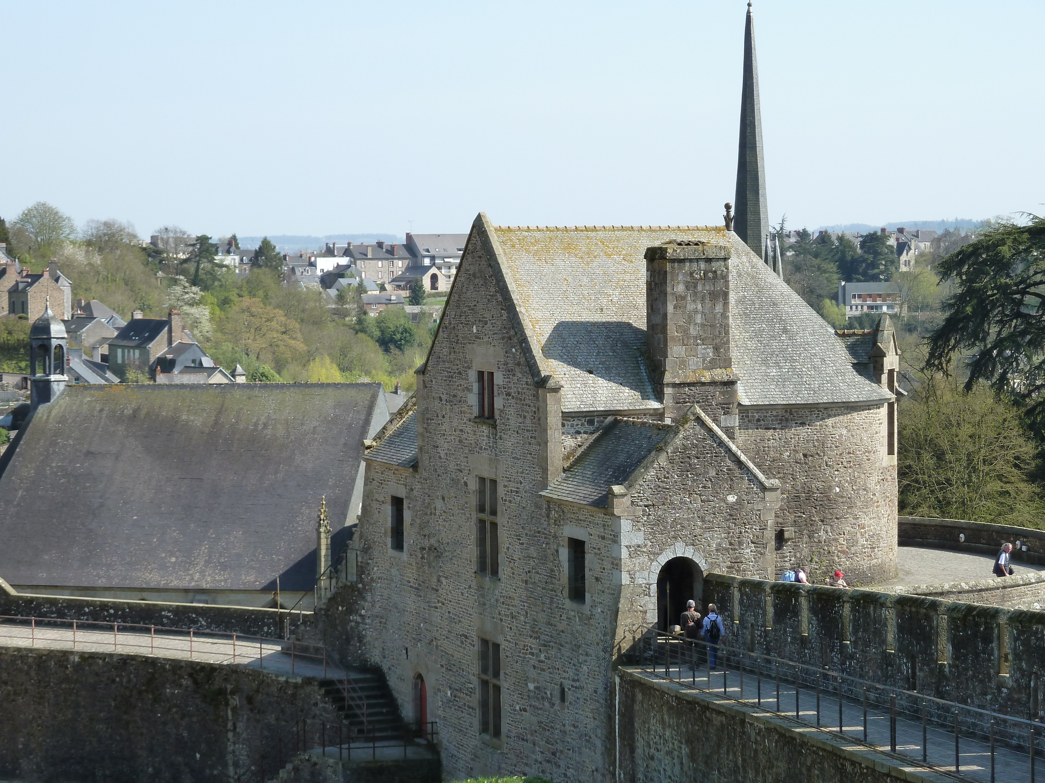 รูปถ่าย ฝรั่งเศส(France) ฟูแฌร์(Fougeres) 2010-04 122