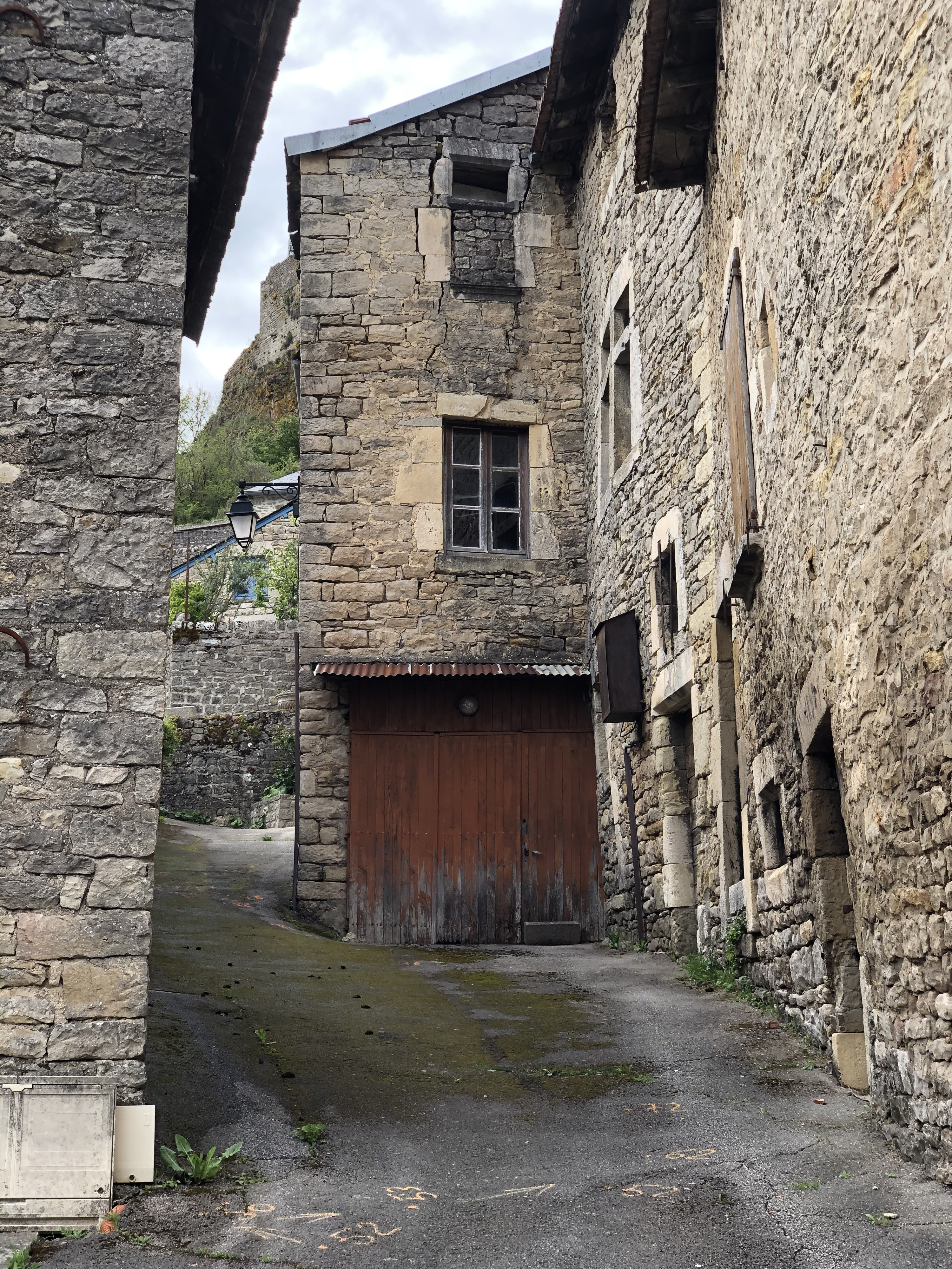 รูปถ่าย ฝรั่งเศส(France) เซเวรัก-เลอ-ชาโต(Severac le Chateau) 2021-05 1