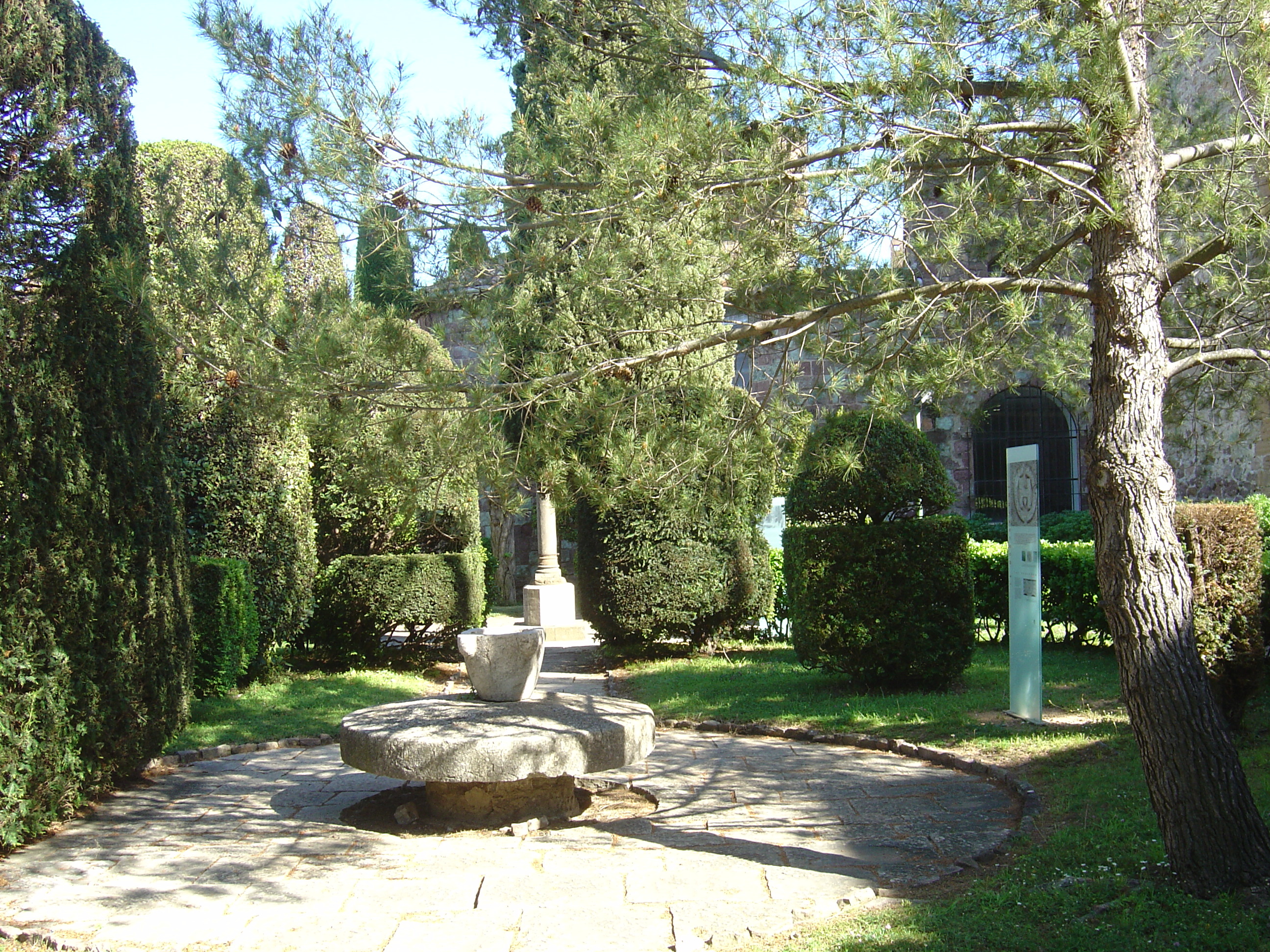 รูปถ่าย ฝรั่งเศส(France) ลานาปูล(La Napoule) 2005-05 27