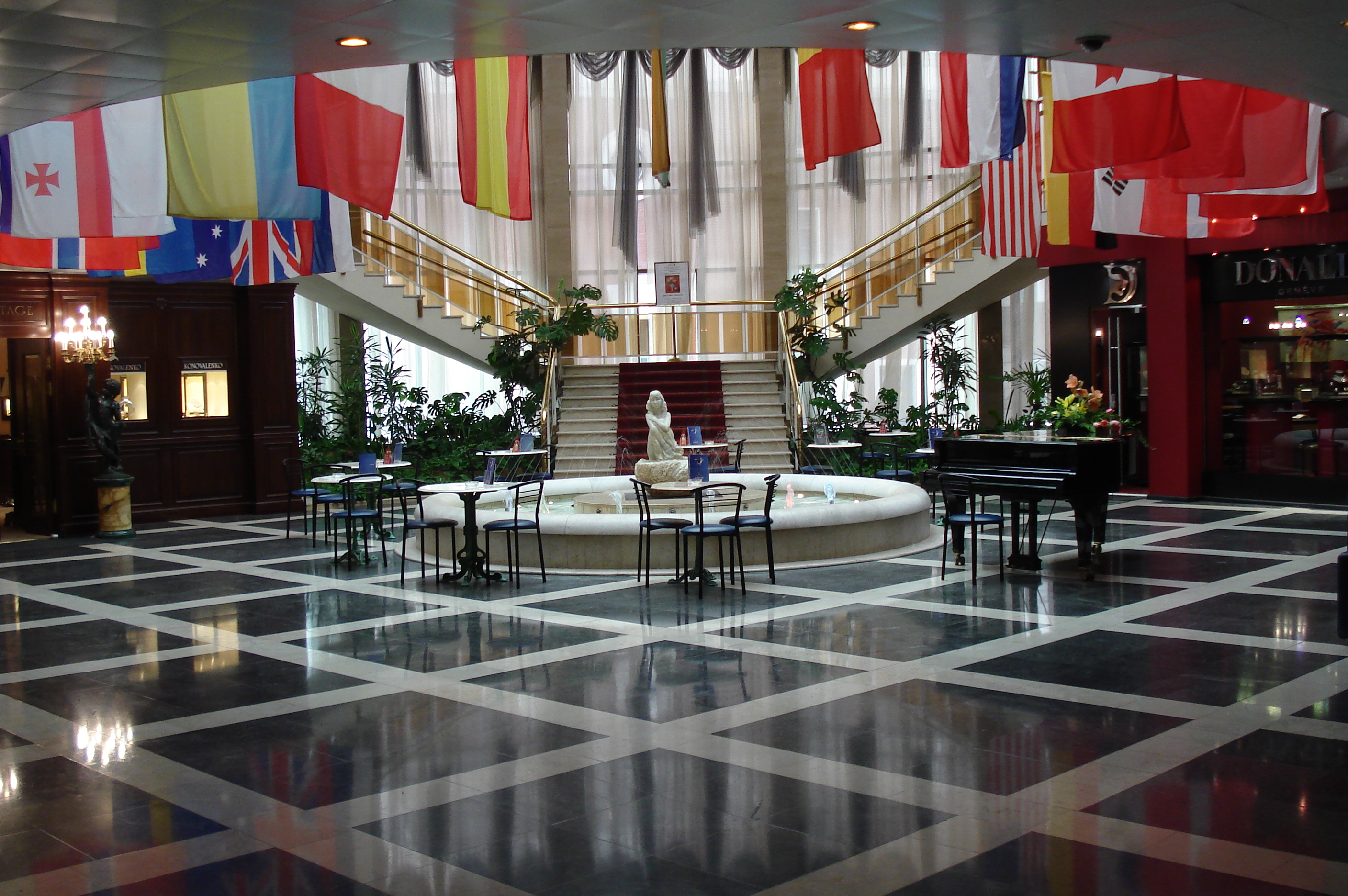 รูปถ่าย รัสเซีย(Russia) มอสโก(Moscow) โรงแรมแรดิสัน สลาวยันสกายา(Radisson Slavyanskaya Hotel) 2006-03 14