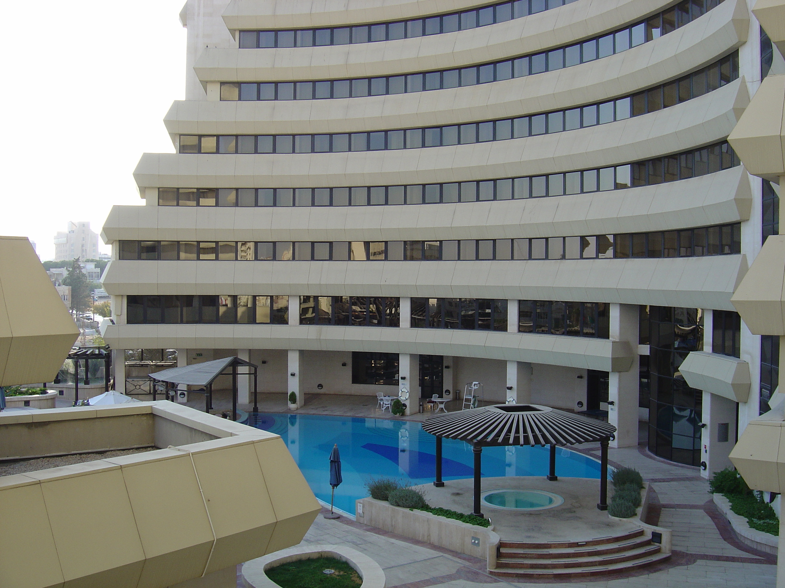 รูปถ่าย จอร์แดน(Jordan) อัมมาน(Amman) โรงแรมเลอเมอริเดียน(Le Meridien Hotel) 2004-10 9