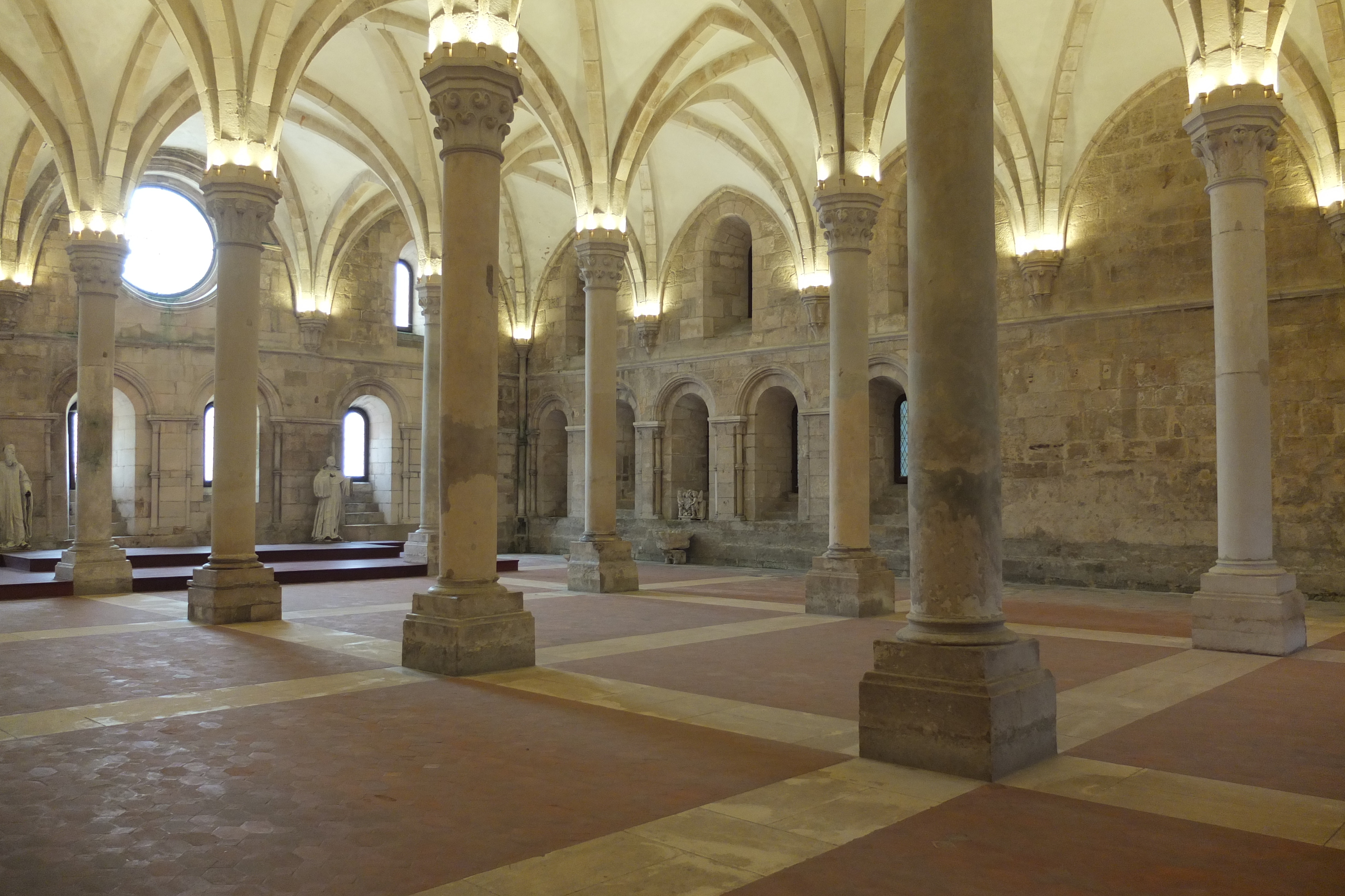 รูปถ่าย โปรตุเกส(Portugal) อัลโกบาซา(Alcobaca) 2013-01 67