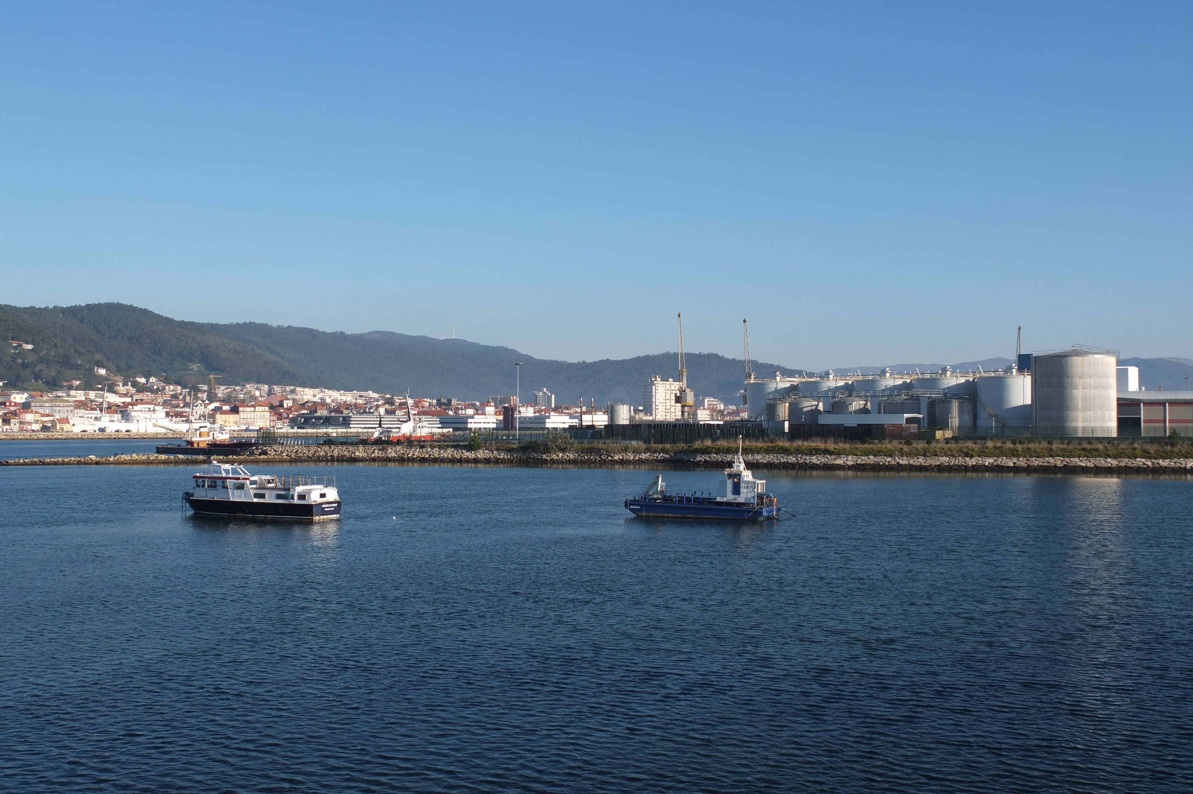 รูปถ่าย โปรตุเกส(Portugal) วีอานาดูกัชเตลู(Viana do Castelo) 2013-01 102