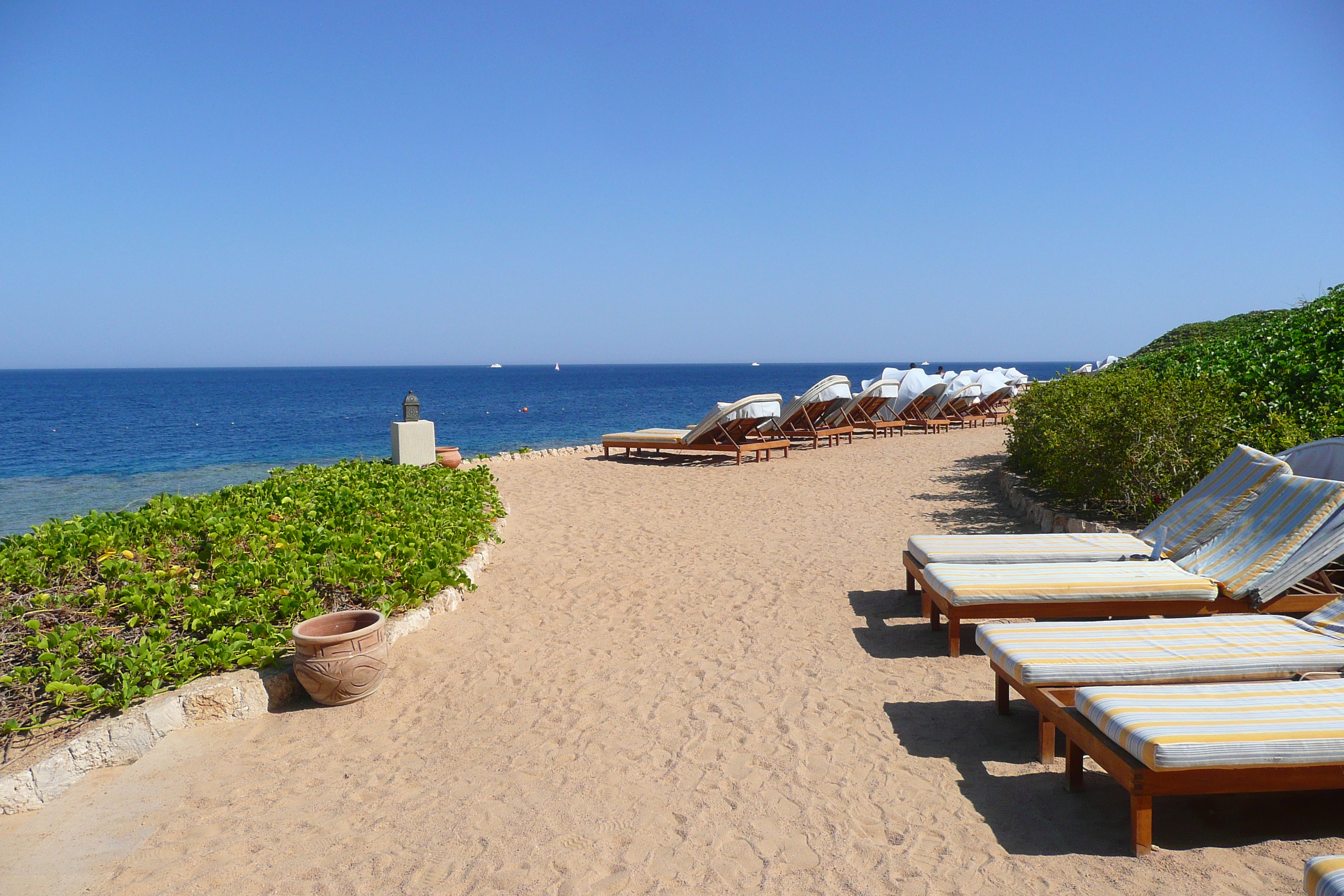 รูปถ่าย อียิปต์(Egypt) ชาร์มเอลชีค(Sharm el Sheikh) โรงแรมโฟร์ซีซันส์(Four Seasons Hotel) หาดโฟร์ซีซันส์(Four Seasons Beach) 2008-06 9