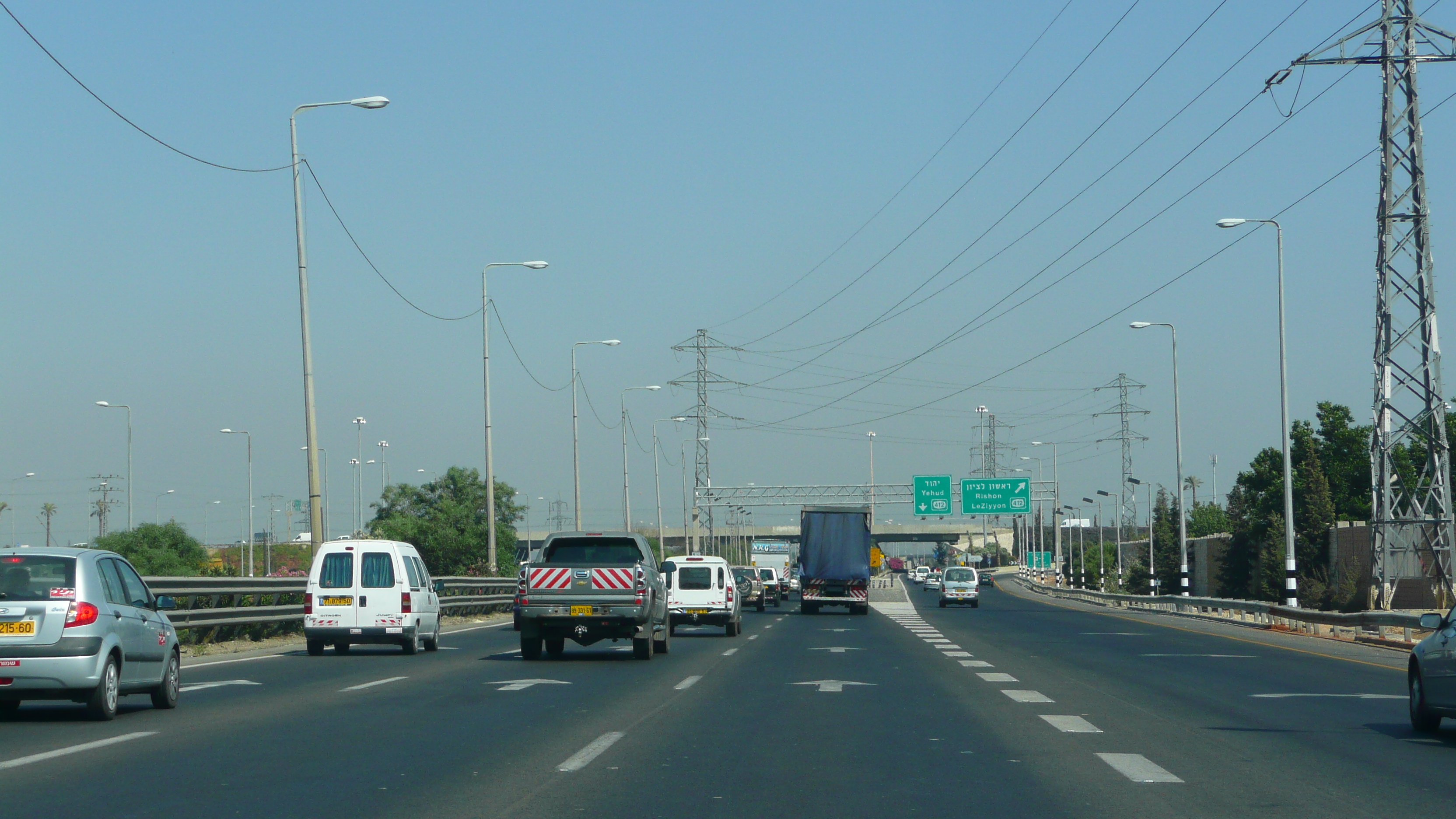 รูปถ่าย อิสราเอล(Israel) จากเทลอาวีฟไปท่าอากาศยานเบนกูเรียน(Tel Aviv to Ben Gurion Airport) 2007-06 49