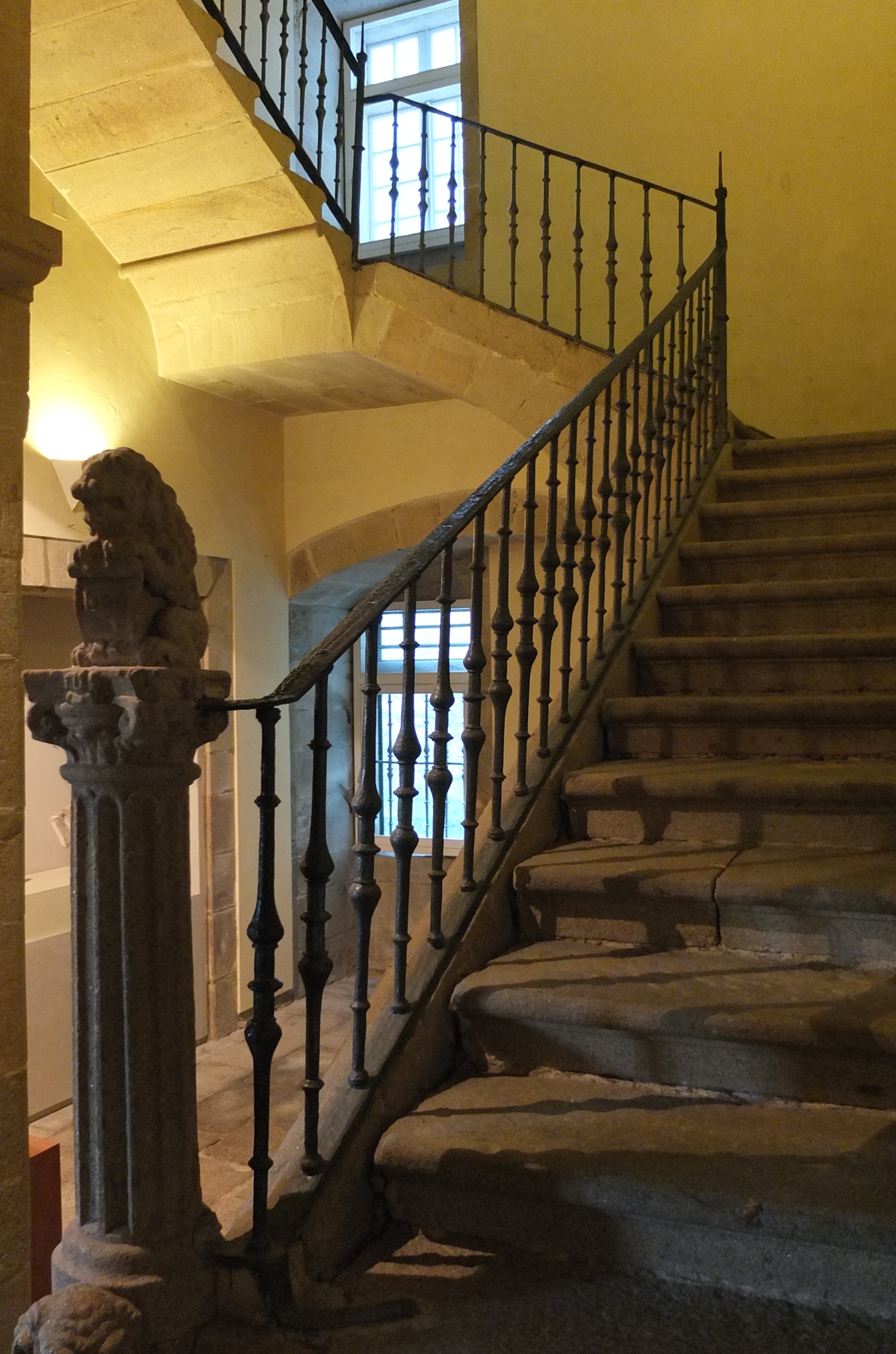รูปถ่าย สเปน(Spain) ซานเตียโกเดกอมโปสเตลา(Santiago de Compostela) 2013-01 211