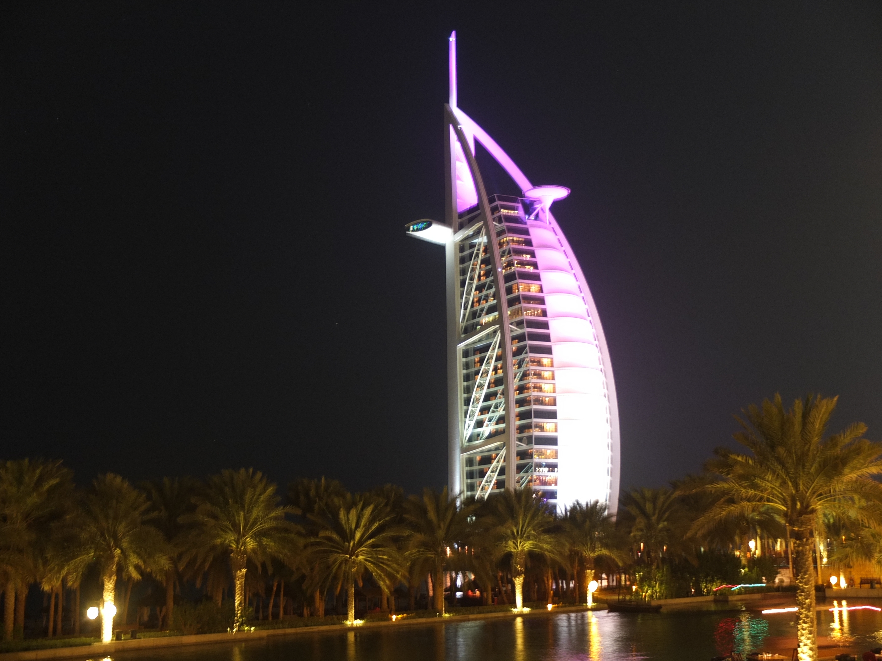 รูปถ่าย สหรัฐอาหรับเอมิเรตส์(United Arab Emirates) 2011-12 24