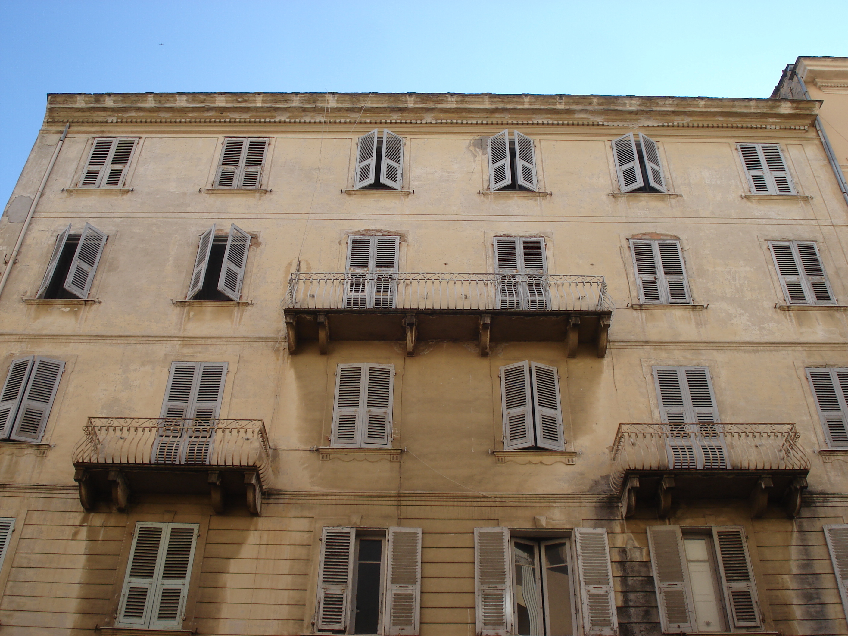 รูปถ่าย ฝรั่งเศส(France) คอร์สิคา(Corsica) บาสเทีย(Bastia) 2006-09 37