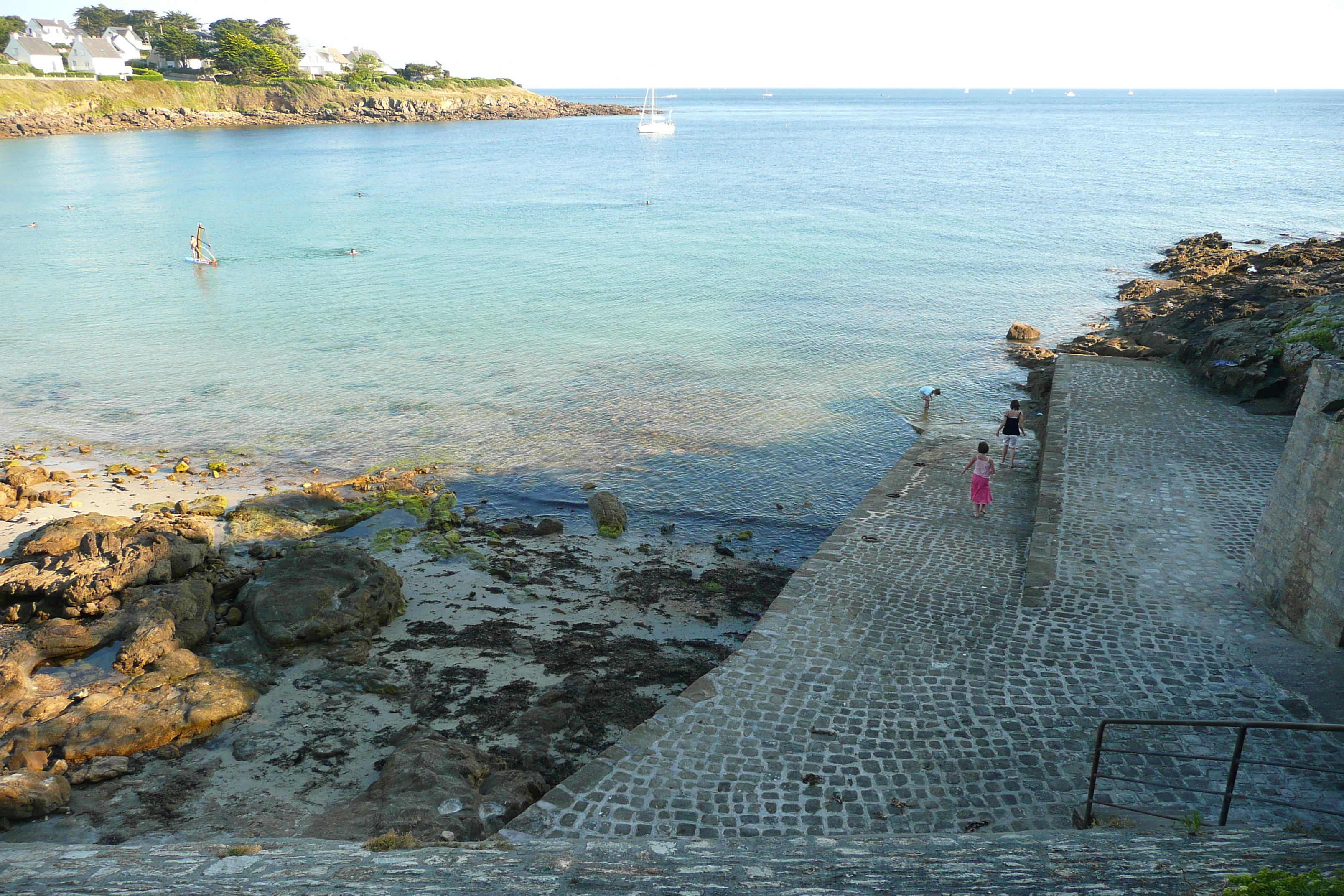 รูปถ่าย ฝรั่งเศส(France) ท่าเรือนาวาโล(Port Navalo) 2007-09 29